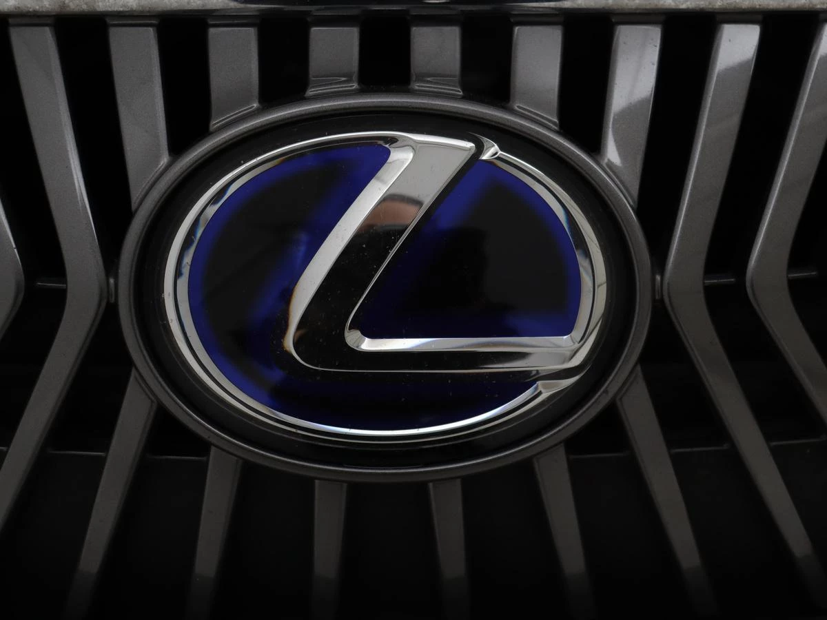Hoofdafbeelding Lexus ES