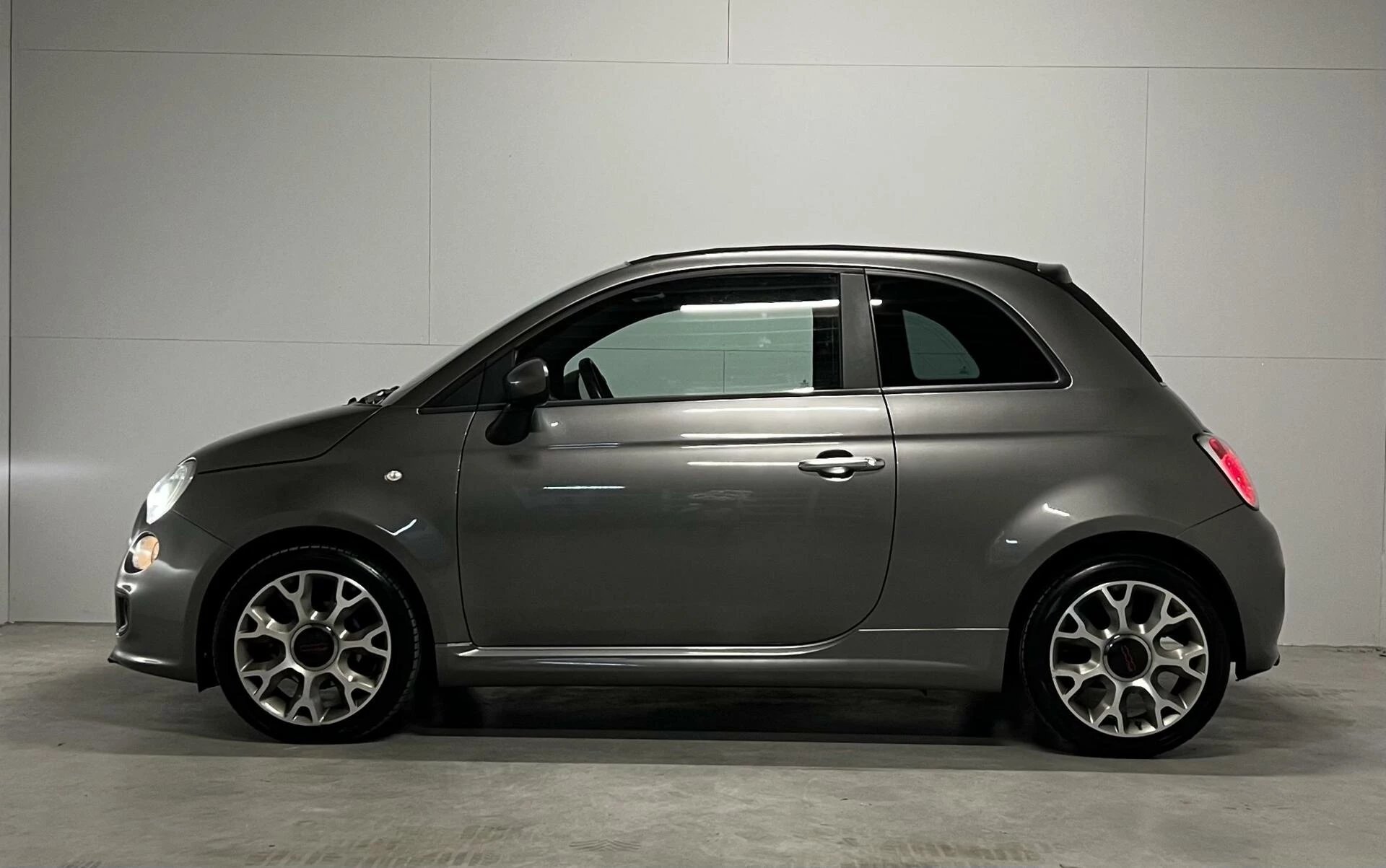 Hoofdafbeelding Fiat 500C