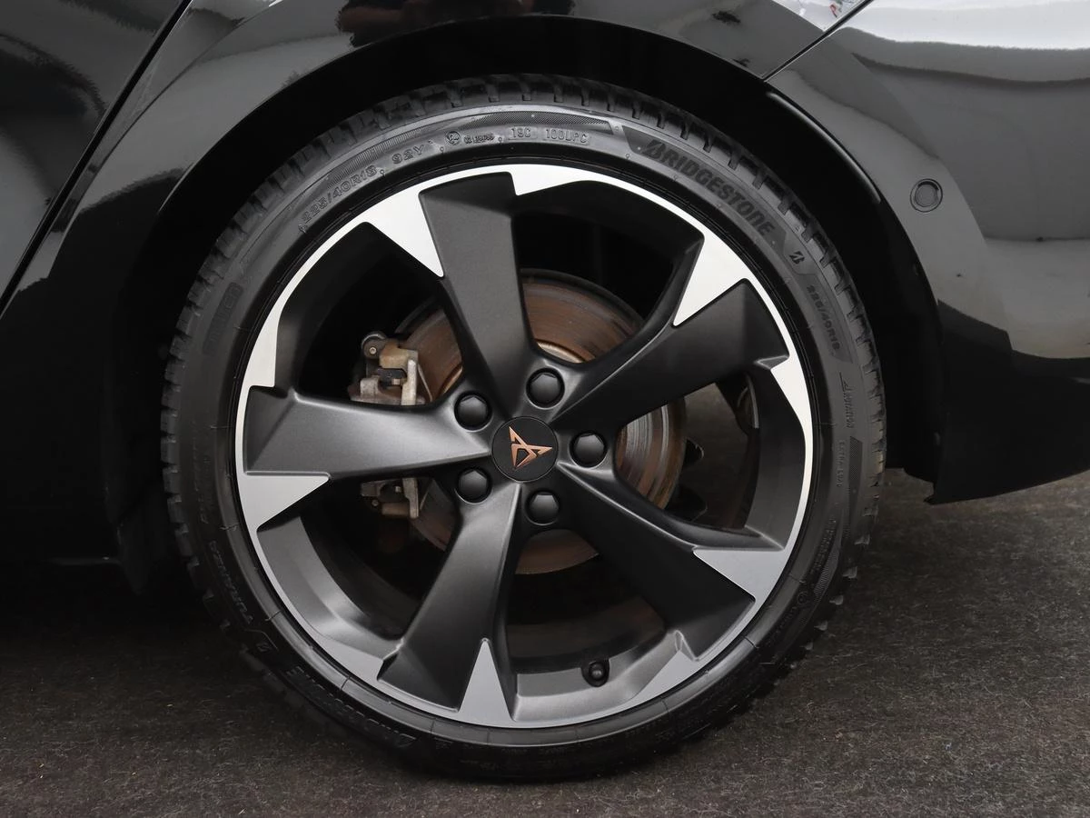 Hoofdafbeelding CUPRA Leon