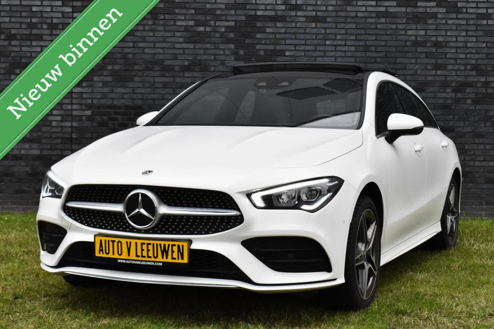 Hoofdafbeelding Mercedes-Benz CLA