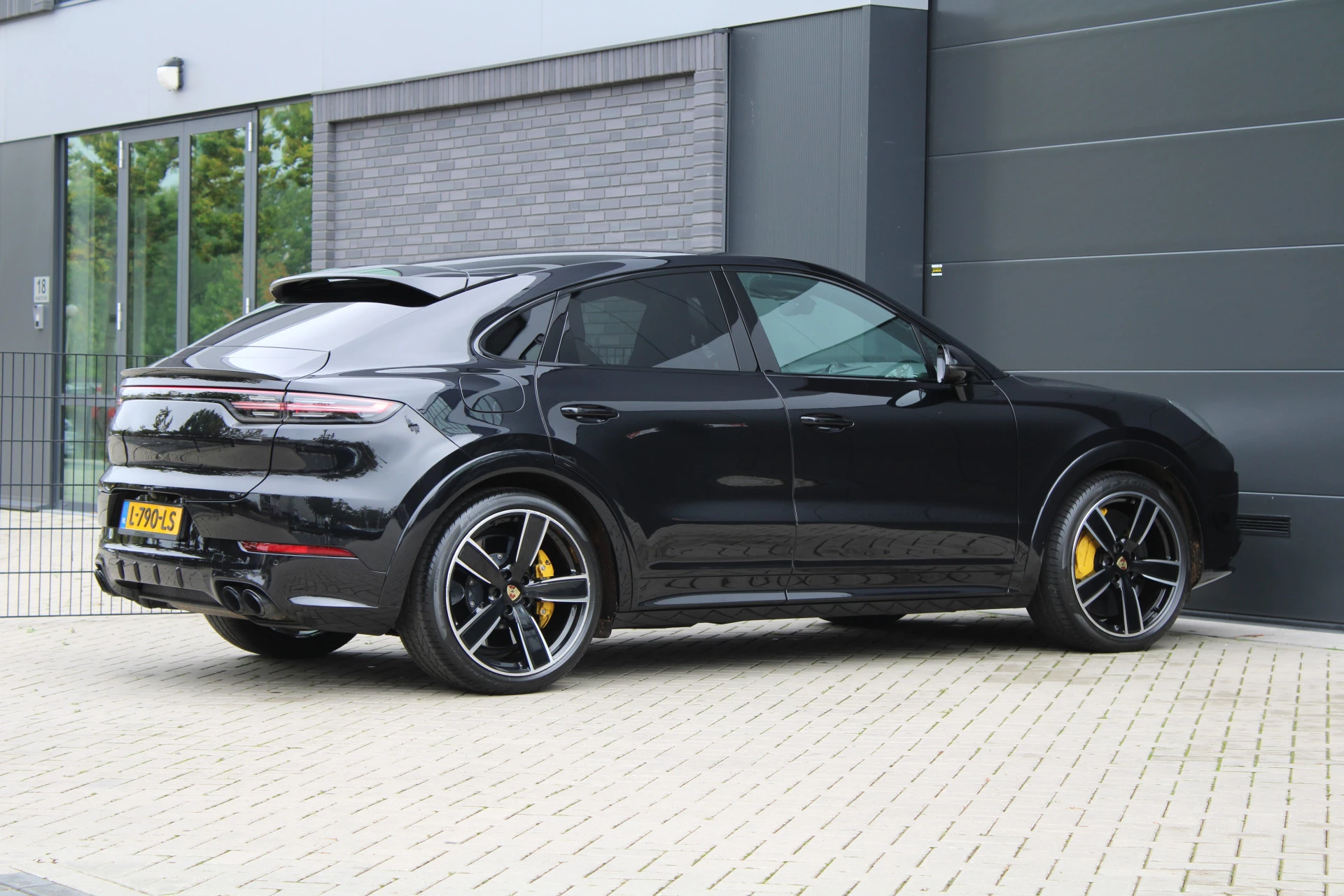 Hoofdafbeelding Porsche Cayenne