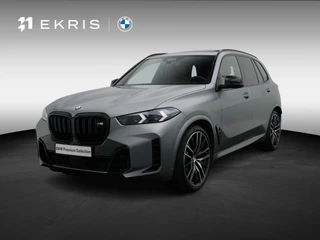 BMW X5 M60 M Sportpakket Pro | Travel Pack | Innovation Pack | Comfort Plus Pack | Exclusive Pack | M Sport uitlaatsysteem | Integral Active Steering | Adaptief onderstel | Soft Close | Panoramadak Sky Lounge | Comfortstoelen + Ventilatie | Driving Assist Prof | Bowers & Wilkins | 22'' | Lentevoordeel
