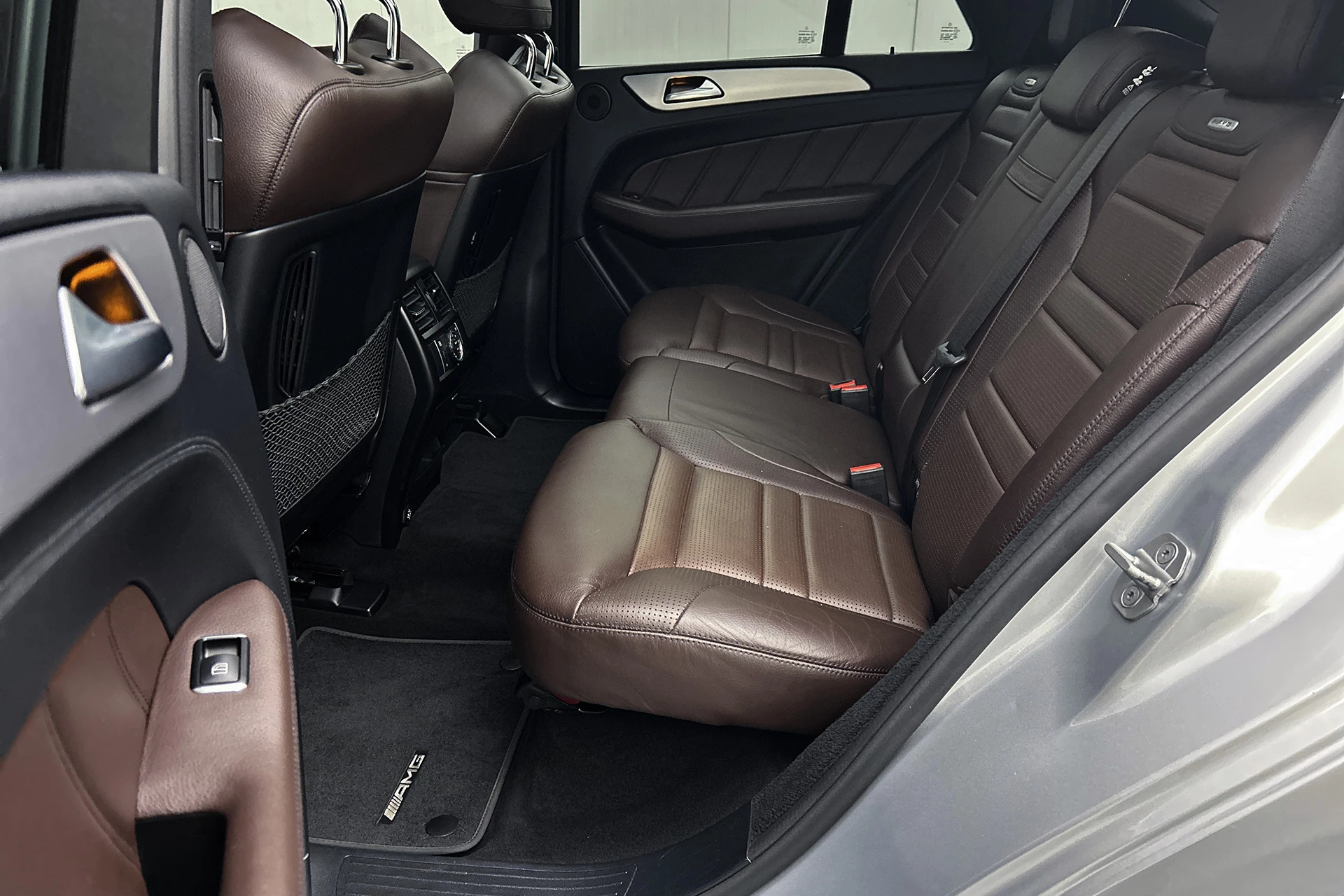 Hoofdafbeelding Mercedes-Benz M-Klasse