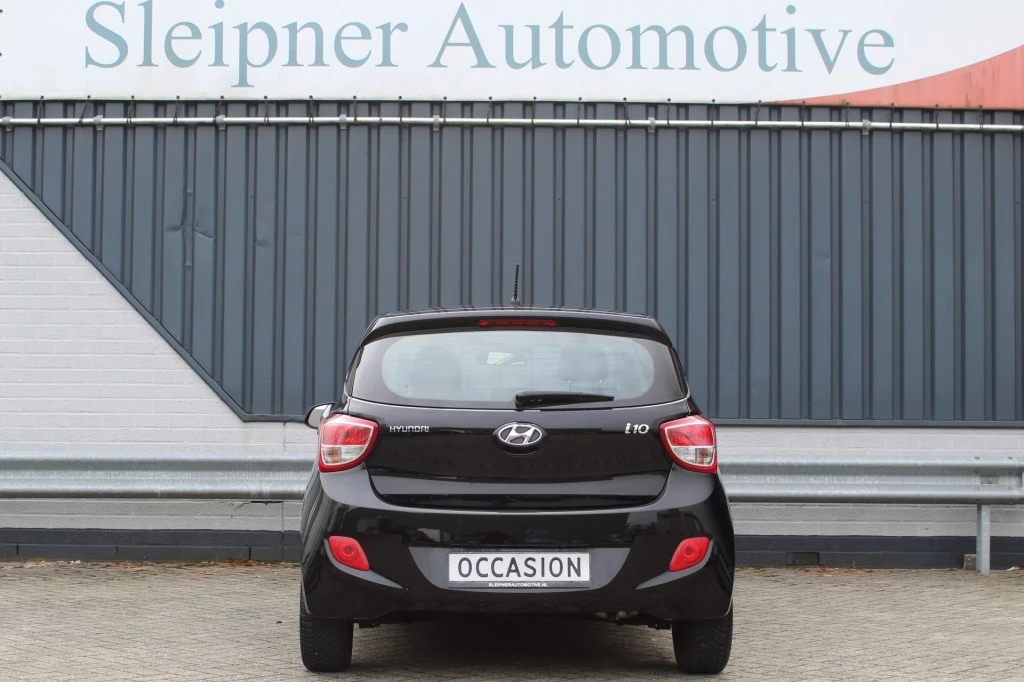 Hoofdafbeelding Hyundai i10
