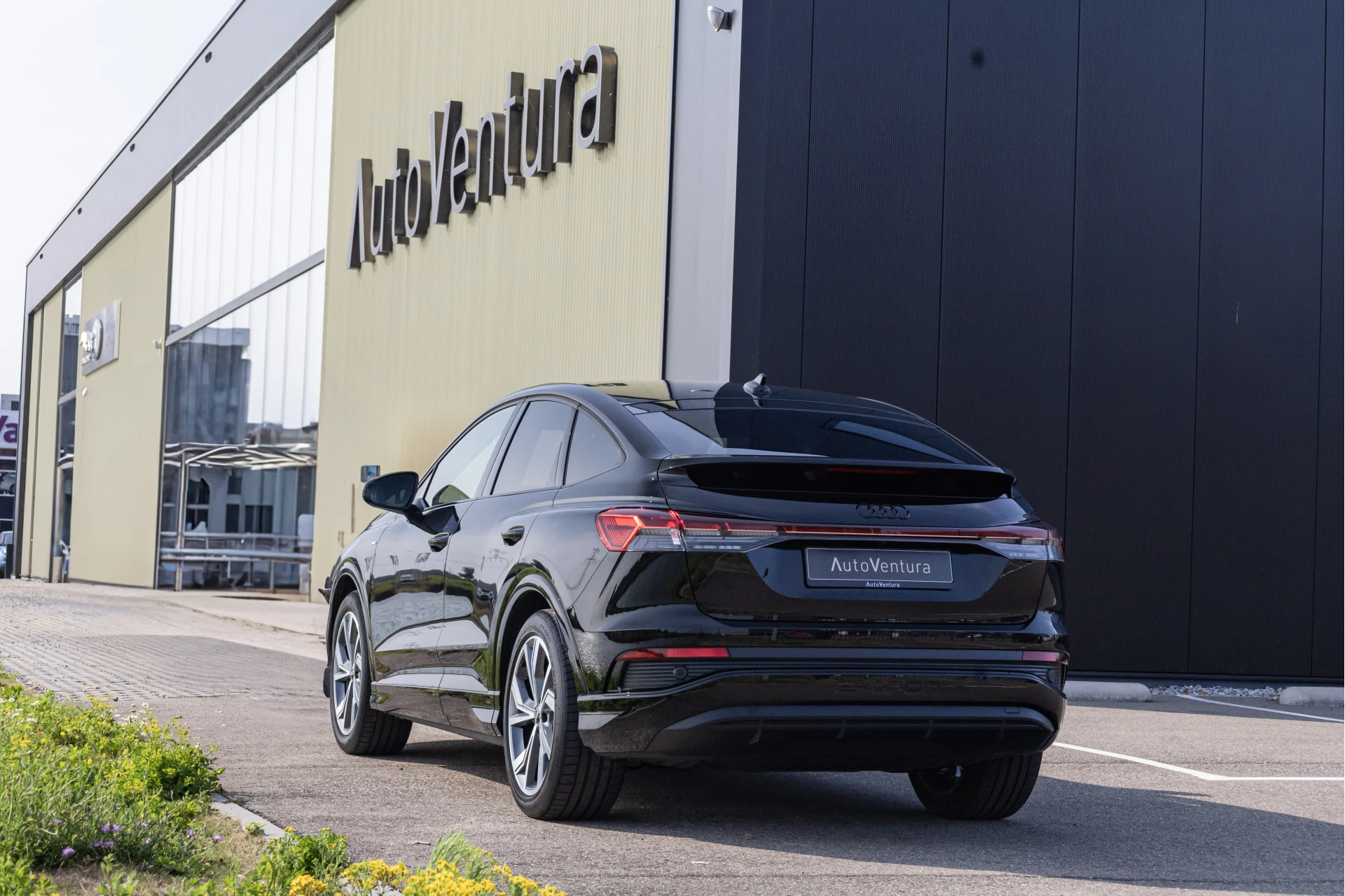 Hoofdafbeelding Audi Q4 e-tron