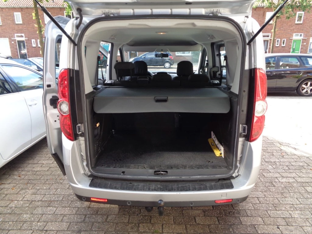 Hoofdafbeelding Opel Combo