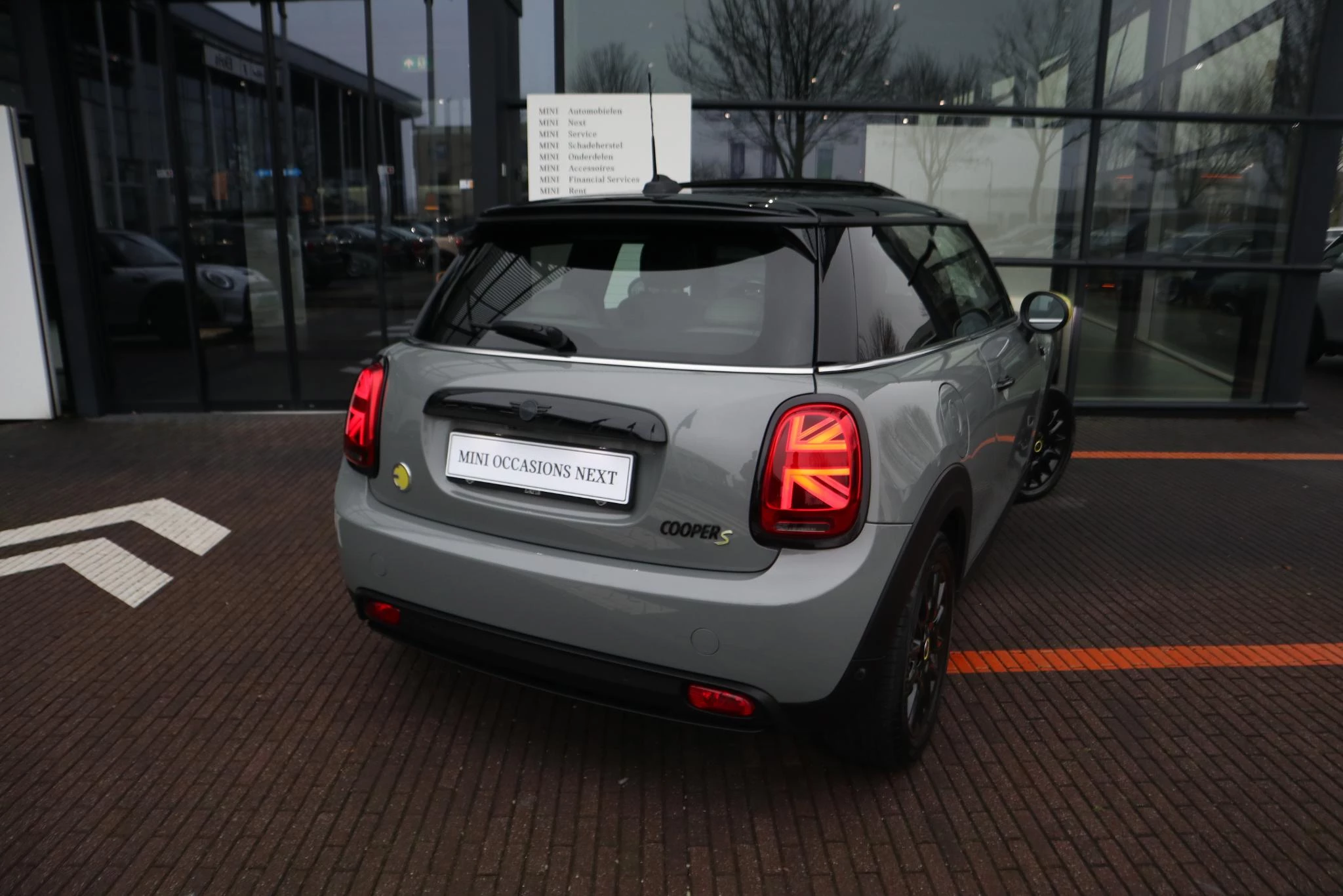 Hoofdafbeelding MINI Electric