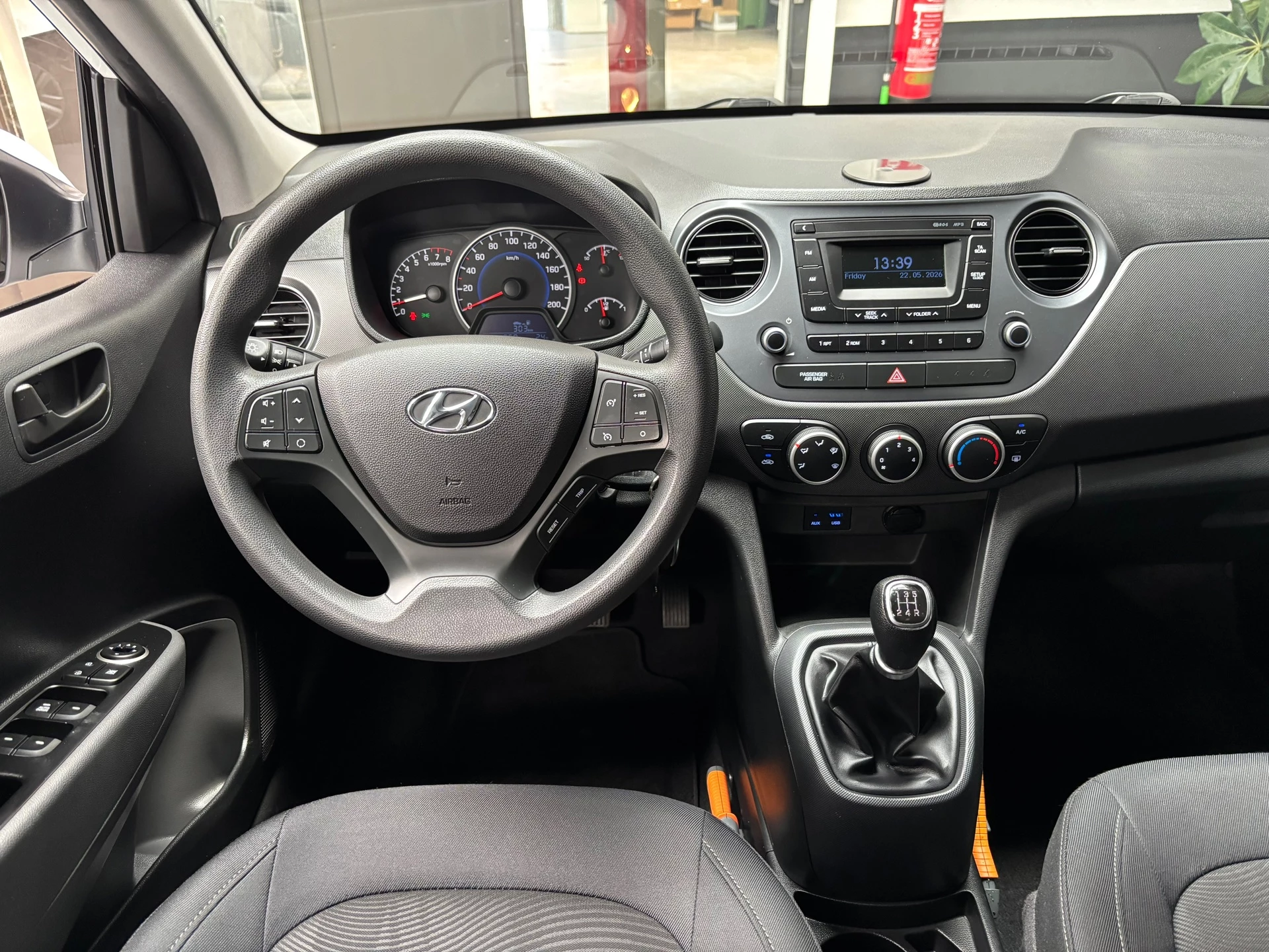 Hoofdafbeelding Hyundai i10