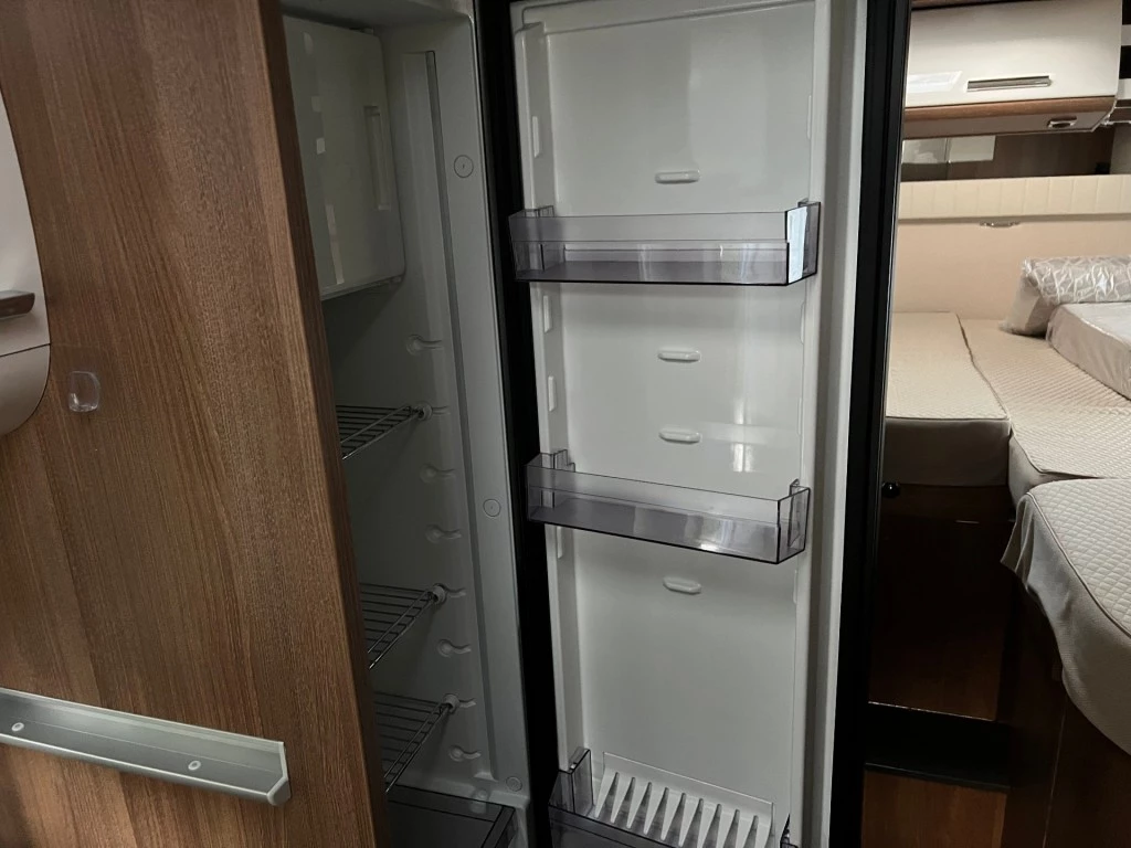 Hoofdafbeelding Carthago Carthago C-compactline I 143 Le