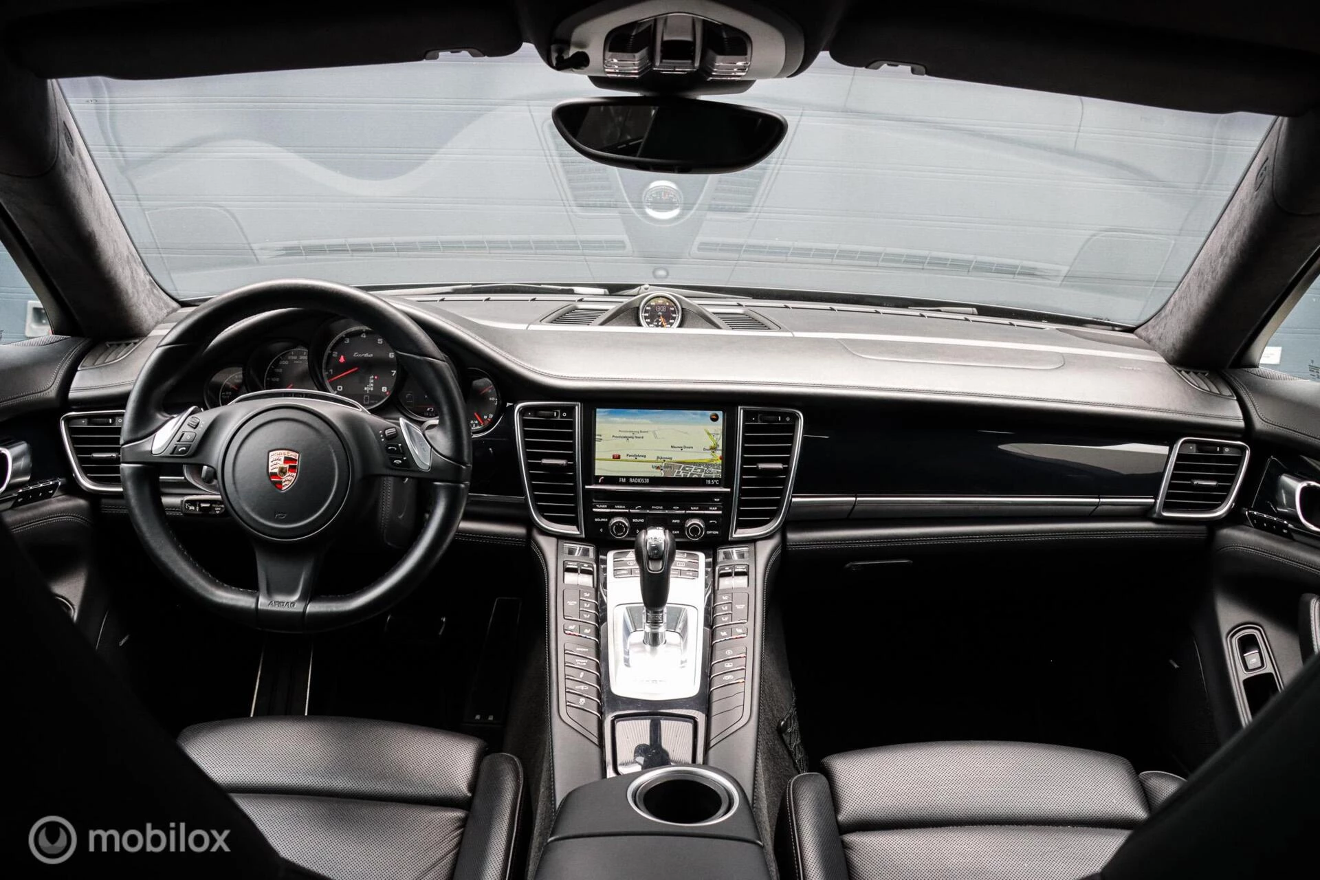 Hoofdafbeelding Porsche Panamera