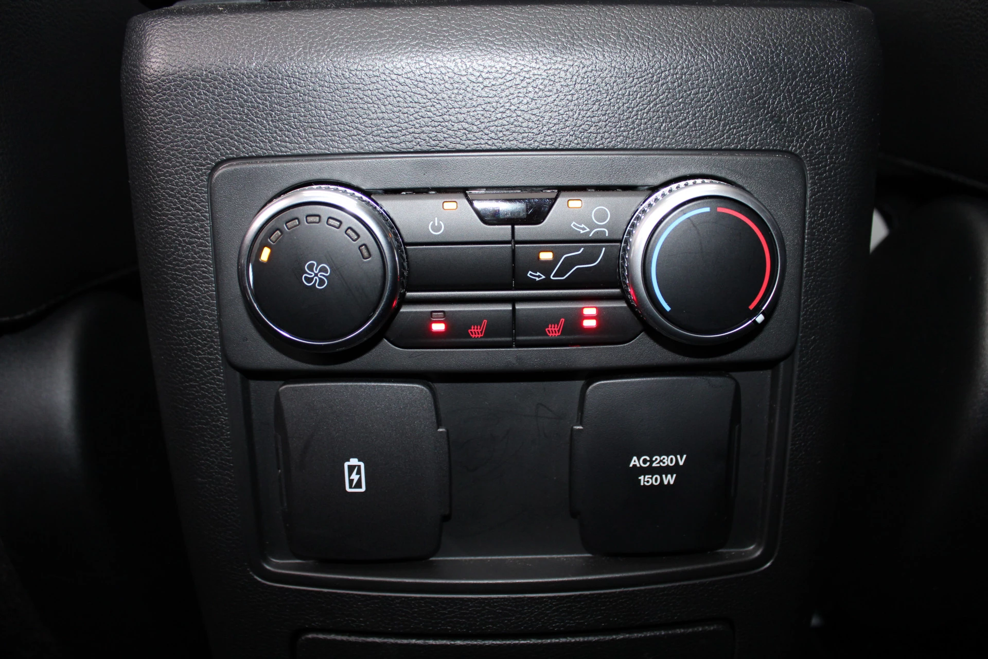 Hoofdafbeelding Ford Explorer