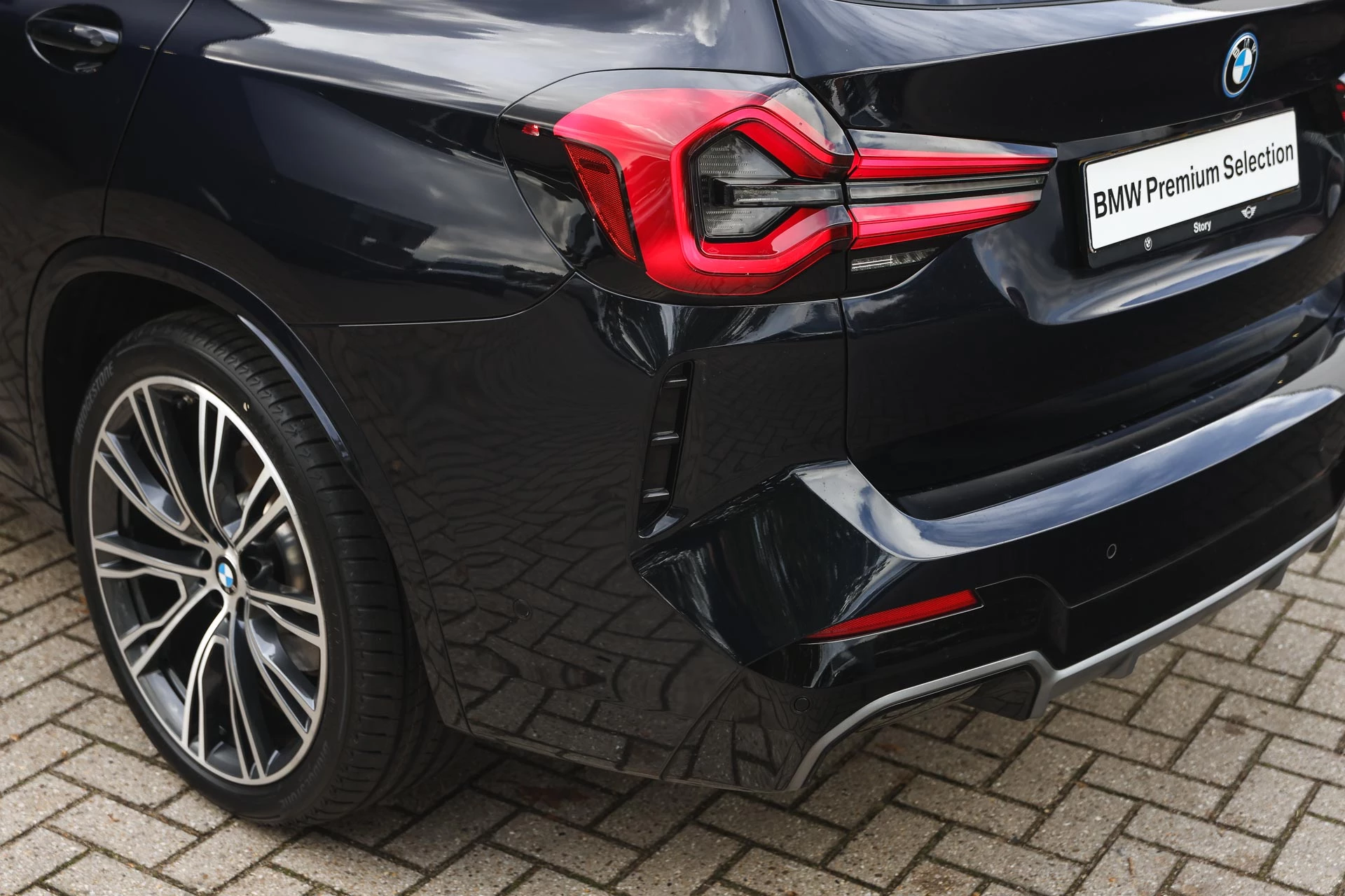 Hoofdafbeelding BMW iX3