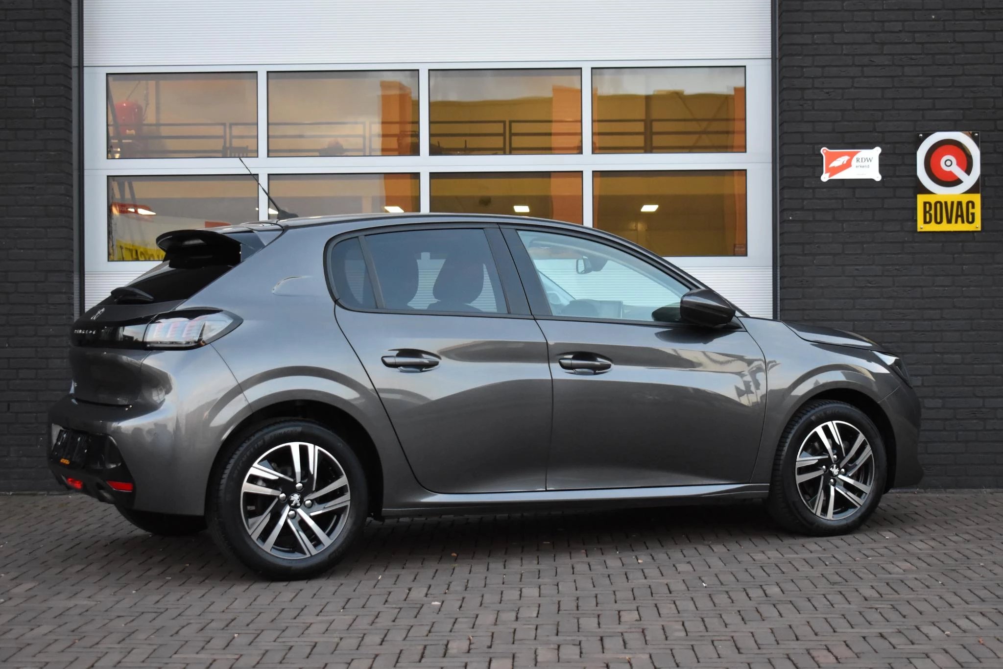 Hoofdafbeelding Peugeot 208