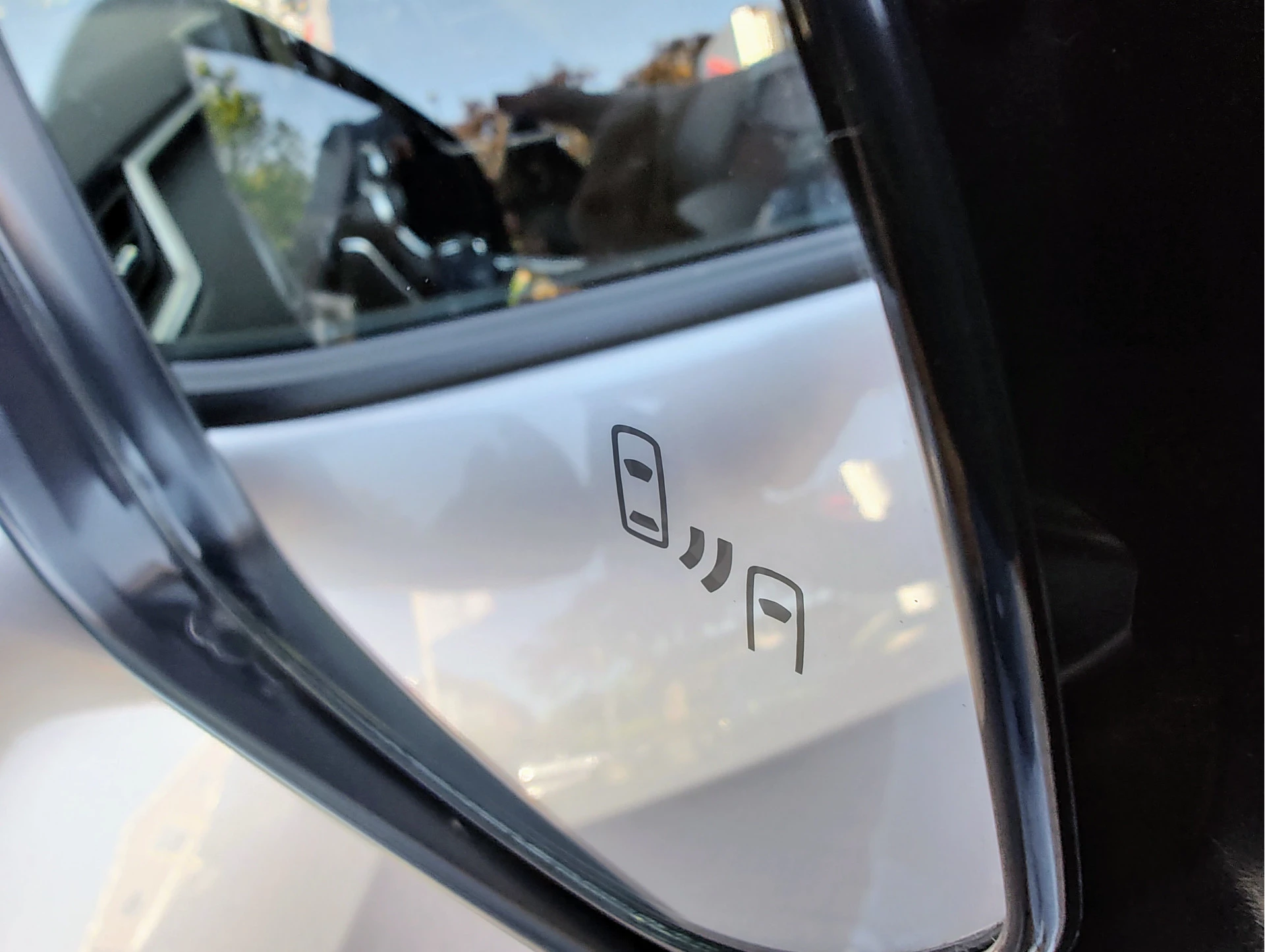 Hoofdafbeelding Suzuki Across