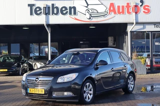 Hoofdafbeelding Opel Insignia Opel Insignia Sports Tourer 2.0 CDTI EcoFLEX Sport Navigatie, Climate control, Elektrische kofferklep, Trekhaak, Lichtmetalen wielen