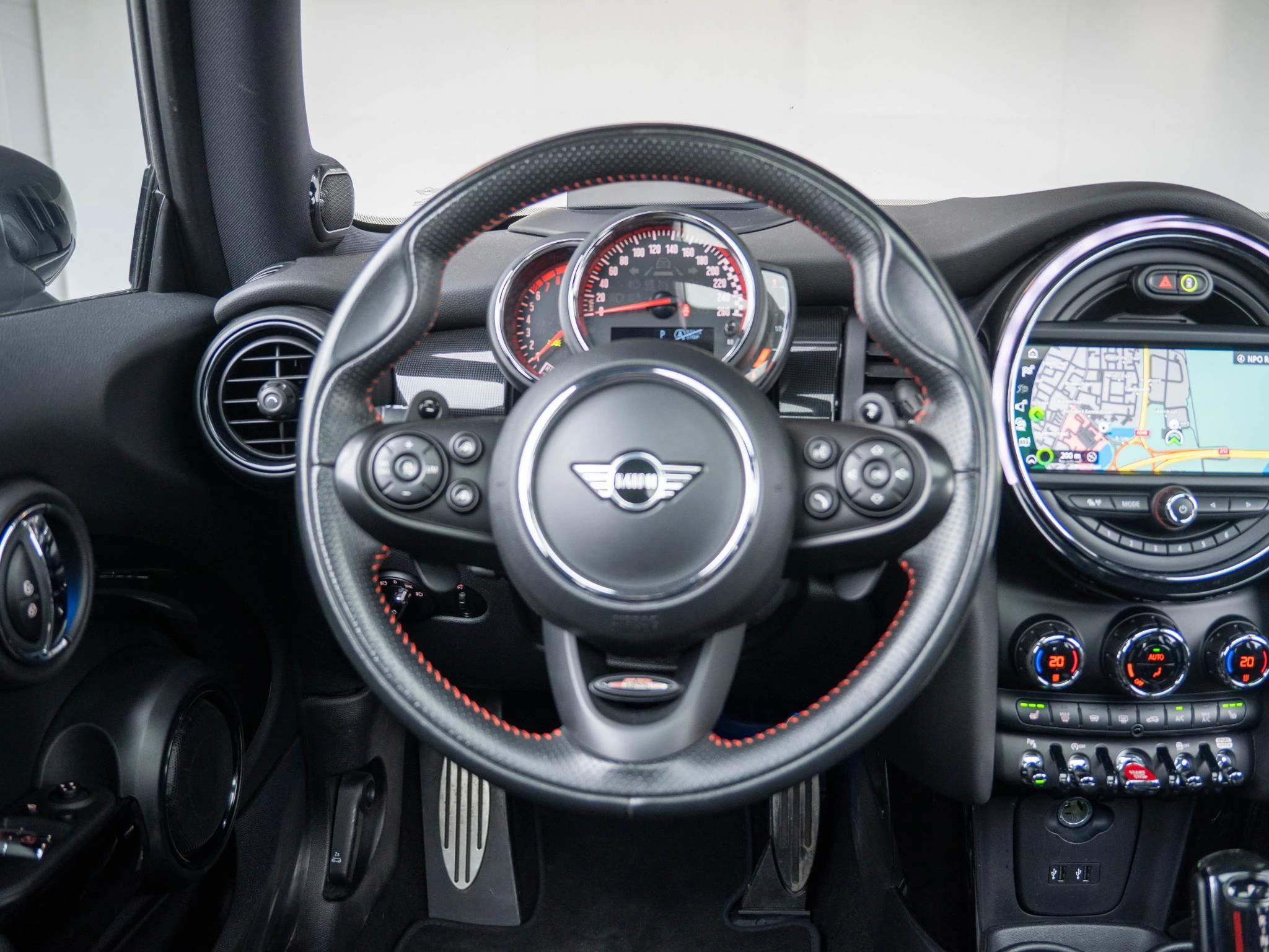 Hoofdafbeelding MINI 3-deurs