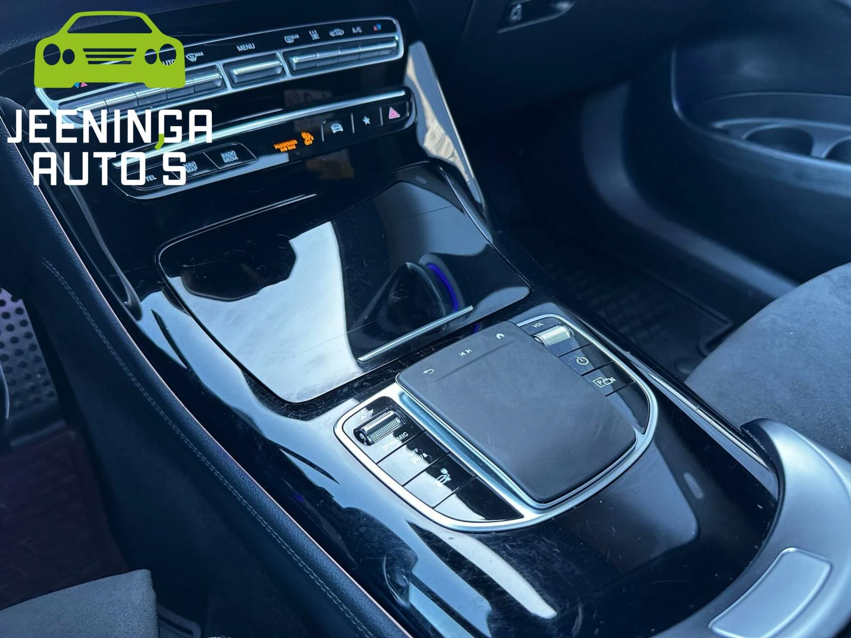 Hoofdafbeelding Mercedes-Benz EQC