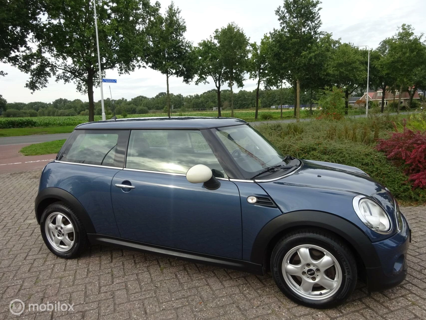 Hoofdafbeelding MINI One