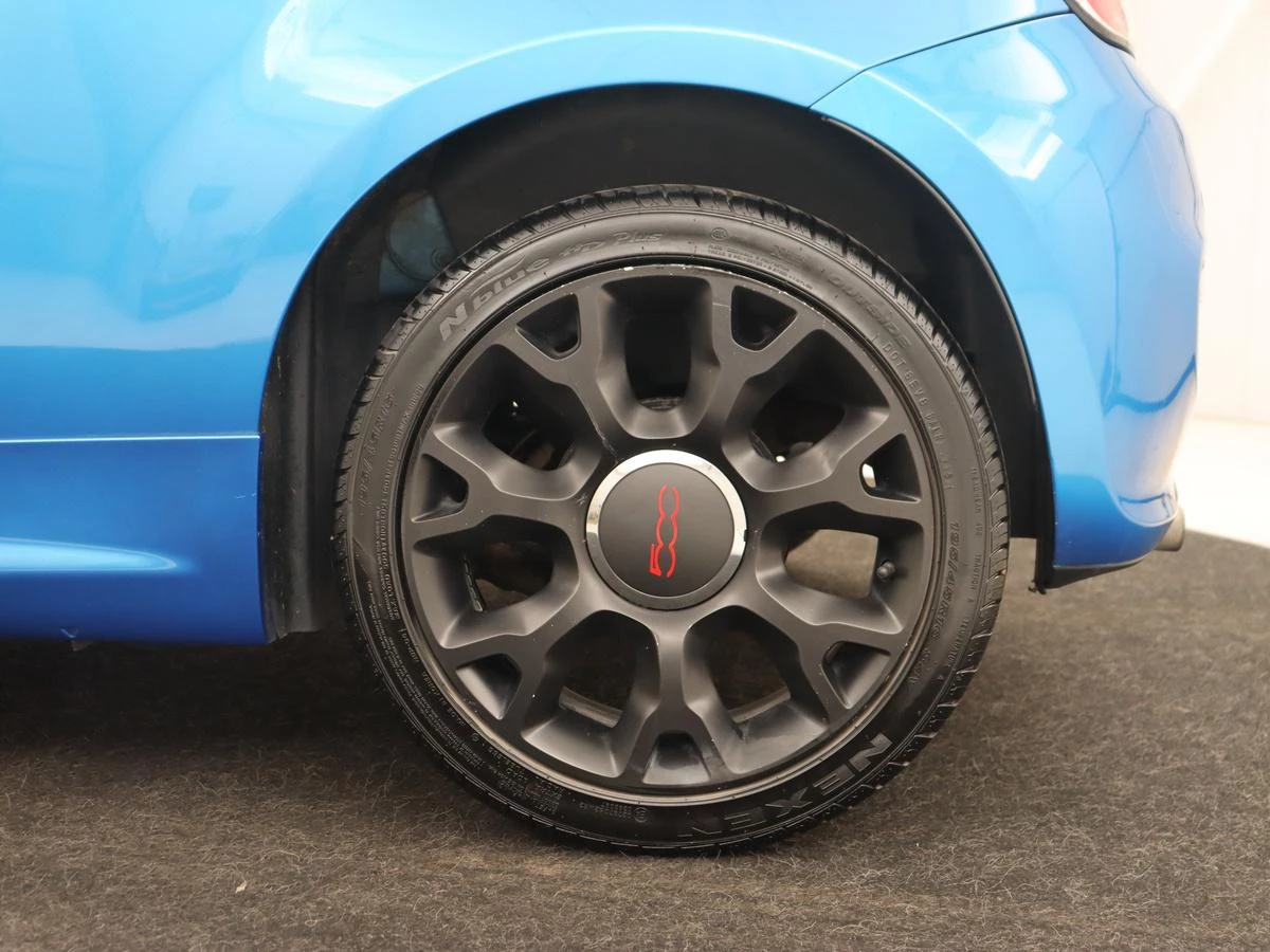 Hoofdafbeelding Fiat 500C