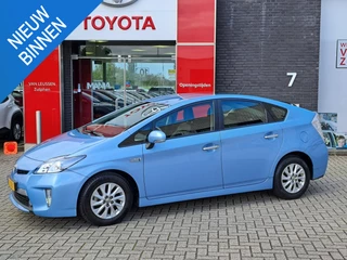 Toyota Prius 1.8 Plug-in Aspiration STOELVERWARMING PARKEERCAMERA NAVIGATIE CRUISE CONTROL