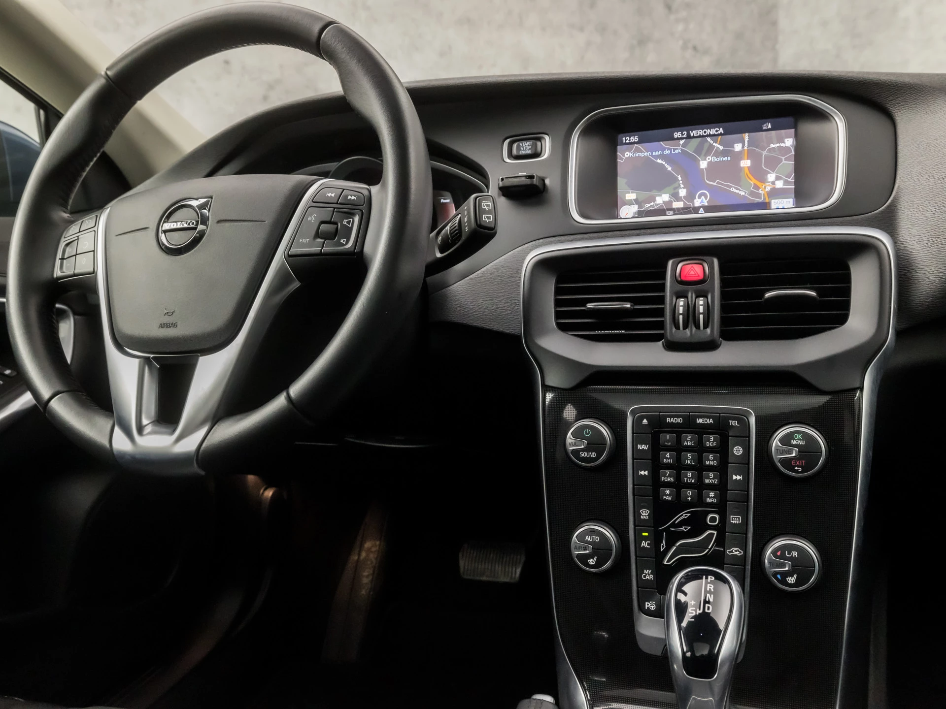 Hoofdafbeelding Volvo V40