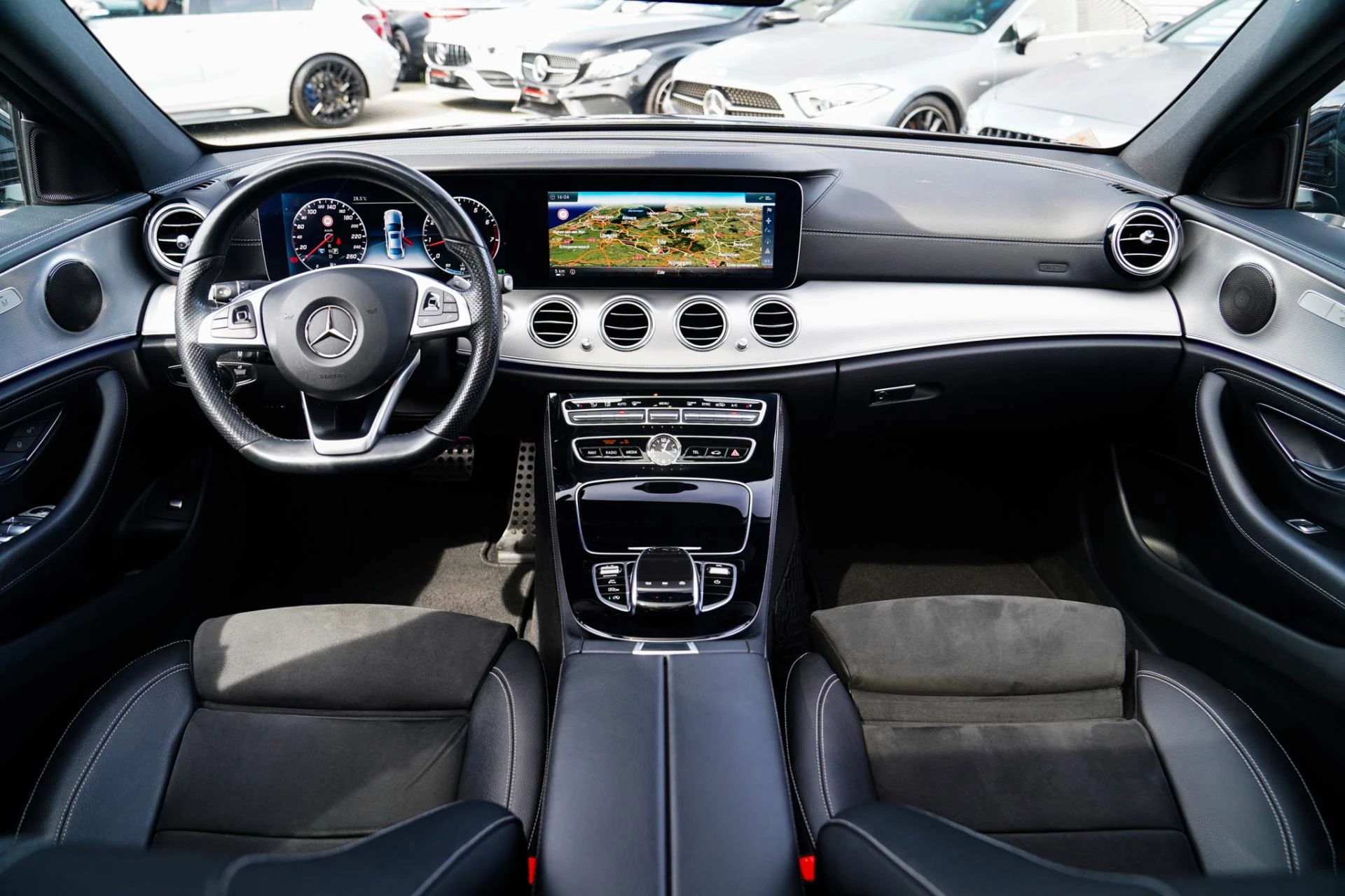 Hoofdafbeelding Mercedes-Benz E-Klasse