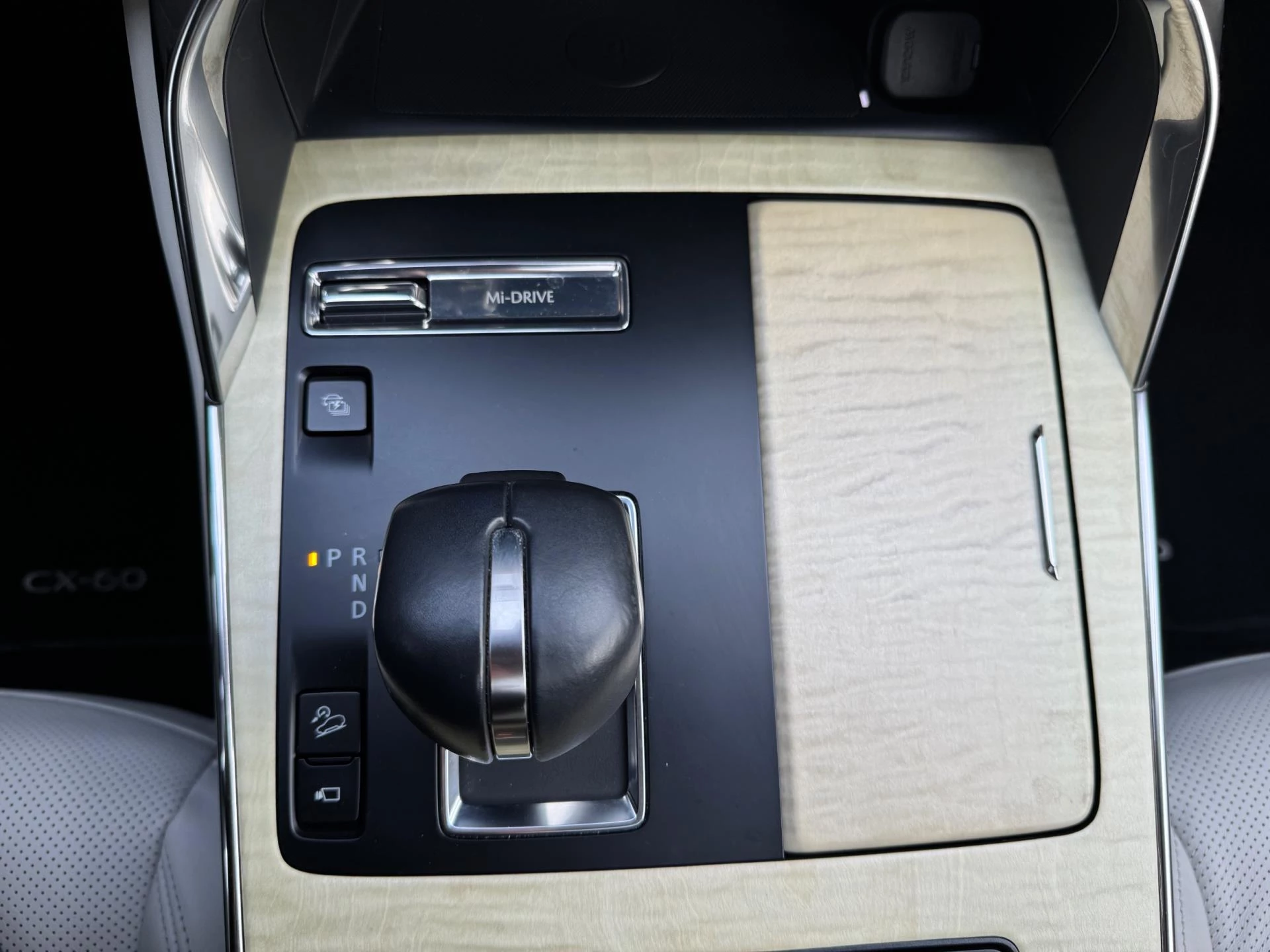 Hoofdafbeelding Mazda CX-60