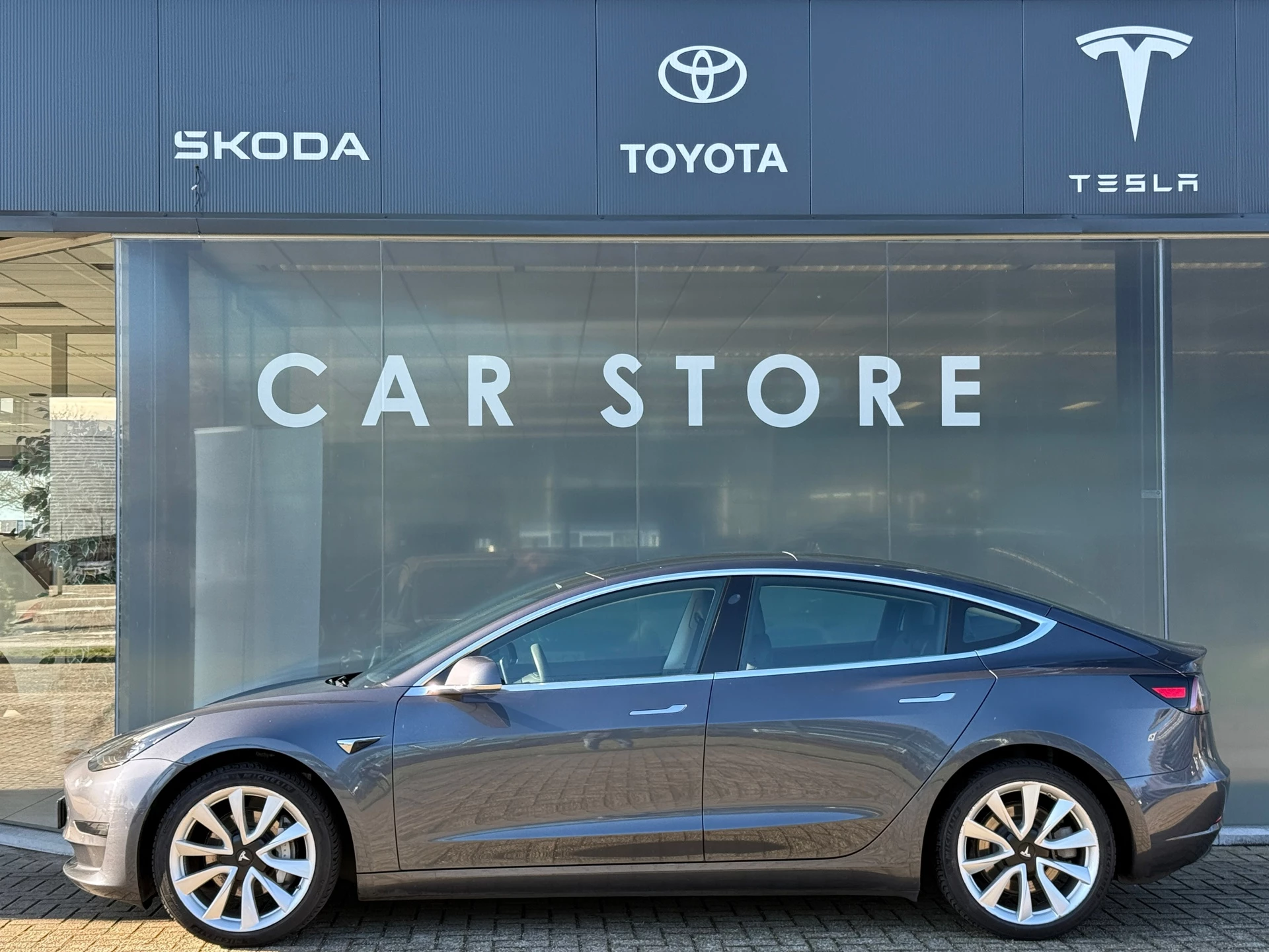 Hoofdafbeelding Tesla Model 3