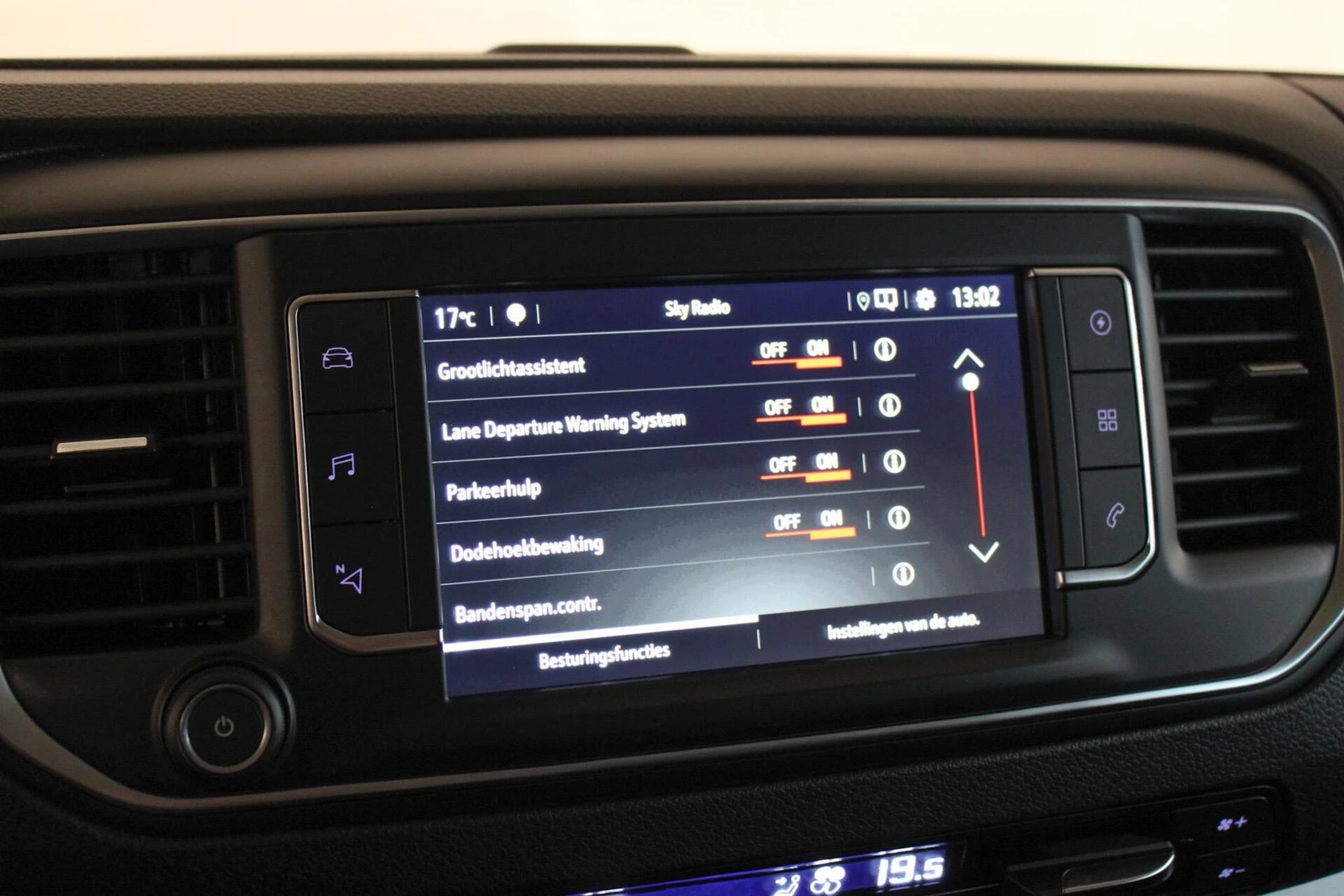 Hoofdafbeelding Opel Zafira e-Life