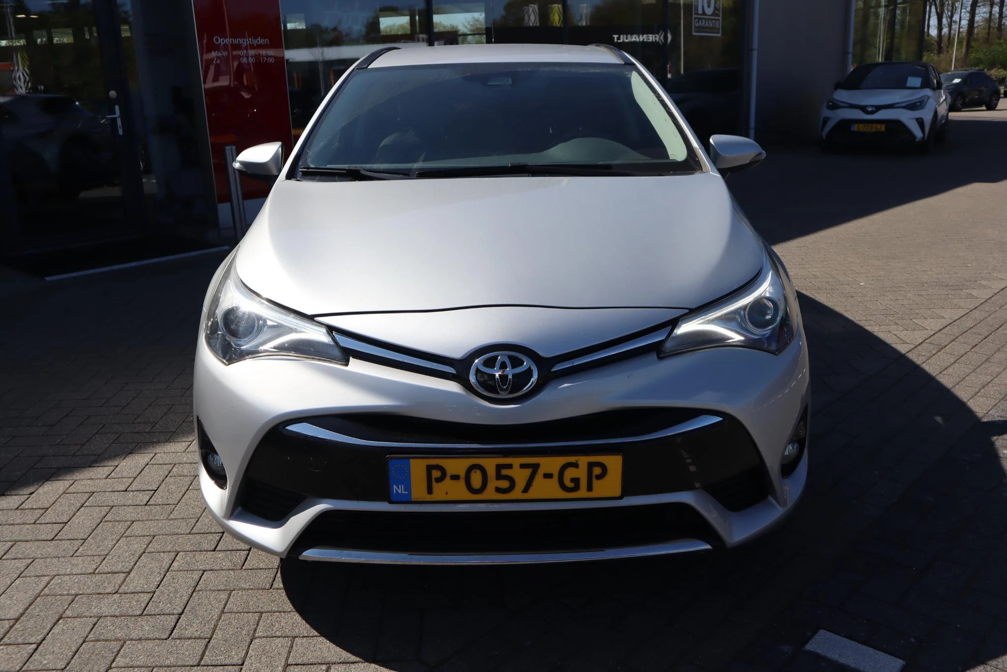 Hoofdafbeelding Toyota Avensis