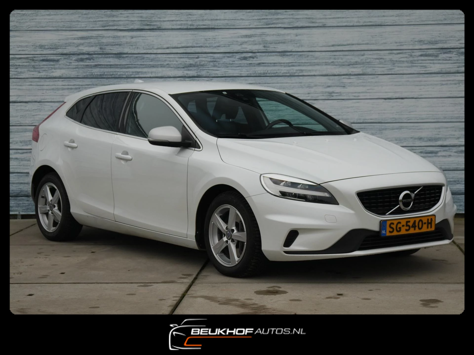 Hoofdafbeelding Volvo V40