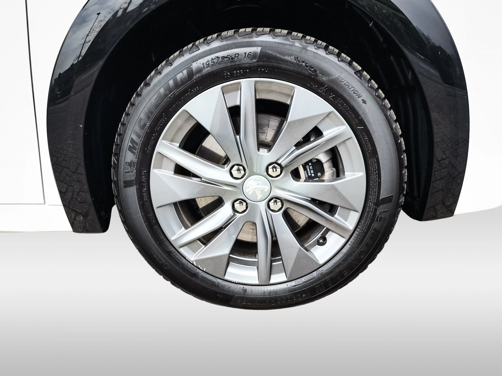 Hoofdafbeelding Peugeot e-208