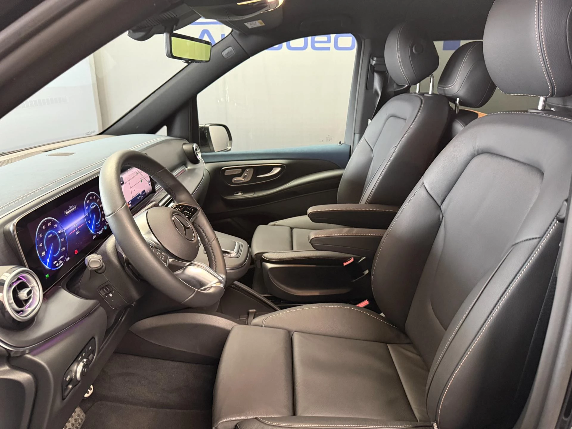 Hoofdafbeelding Mercedes-Benz EQV