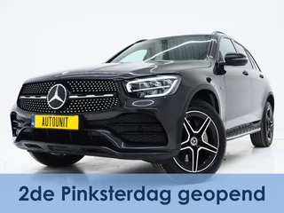Mercedes-Benz GLC 300e 4MATIC AMG Full Black | Panoramadak | Treeplanken | Camera | Virtual | Sportstuur | Cruise | DAB | Carplay
