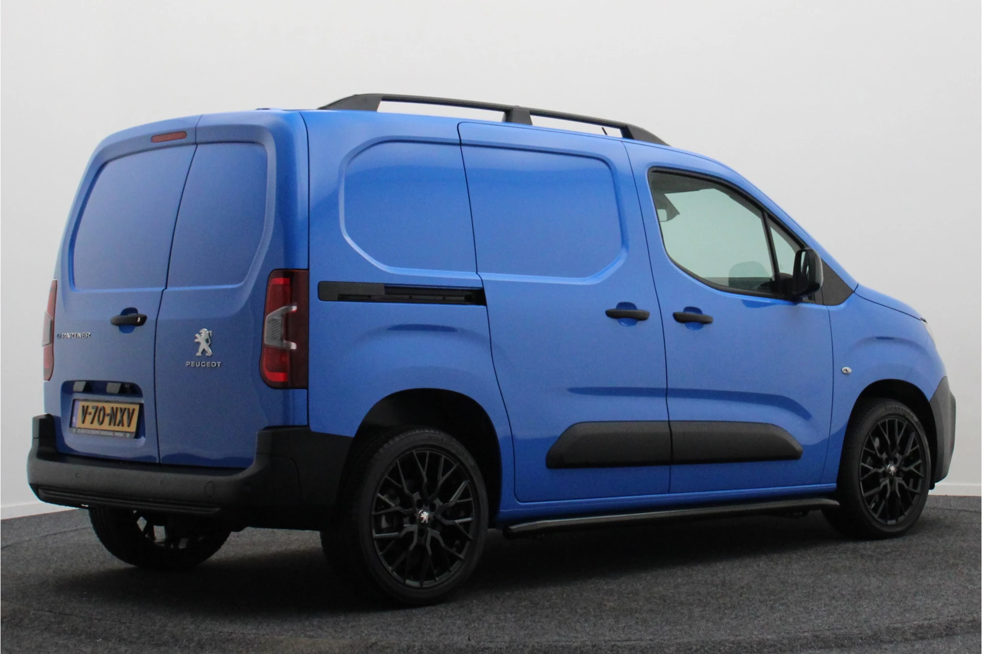 Hoofdafbeelding Peugeot e-Partner