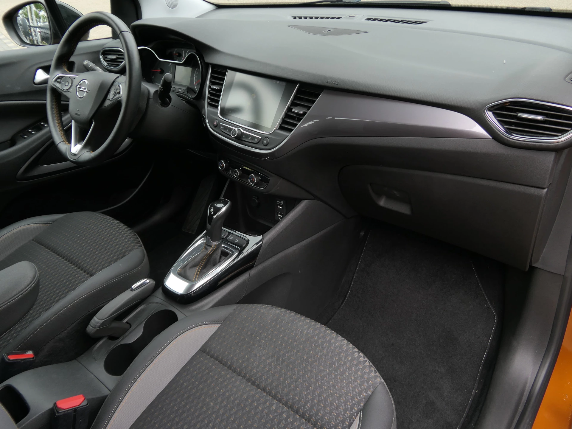 Hoofdafbeelding Opel Crossland X