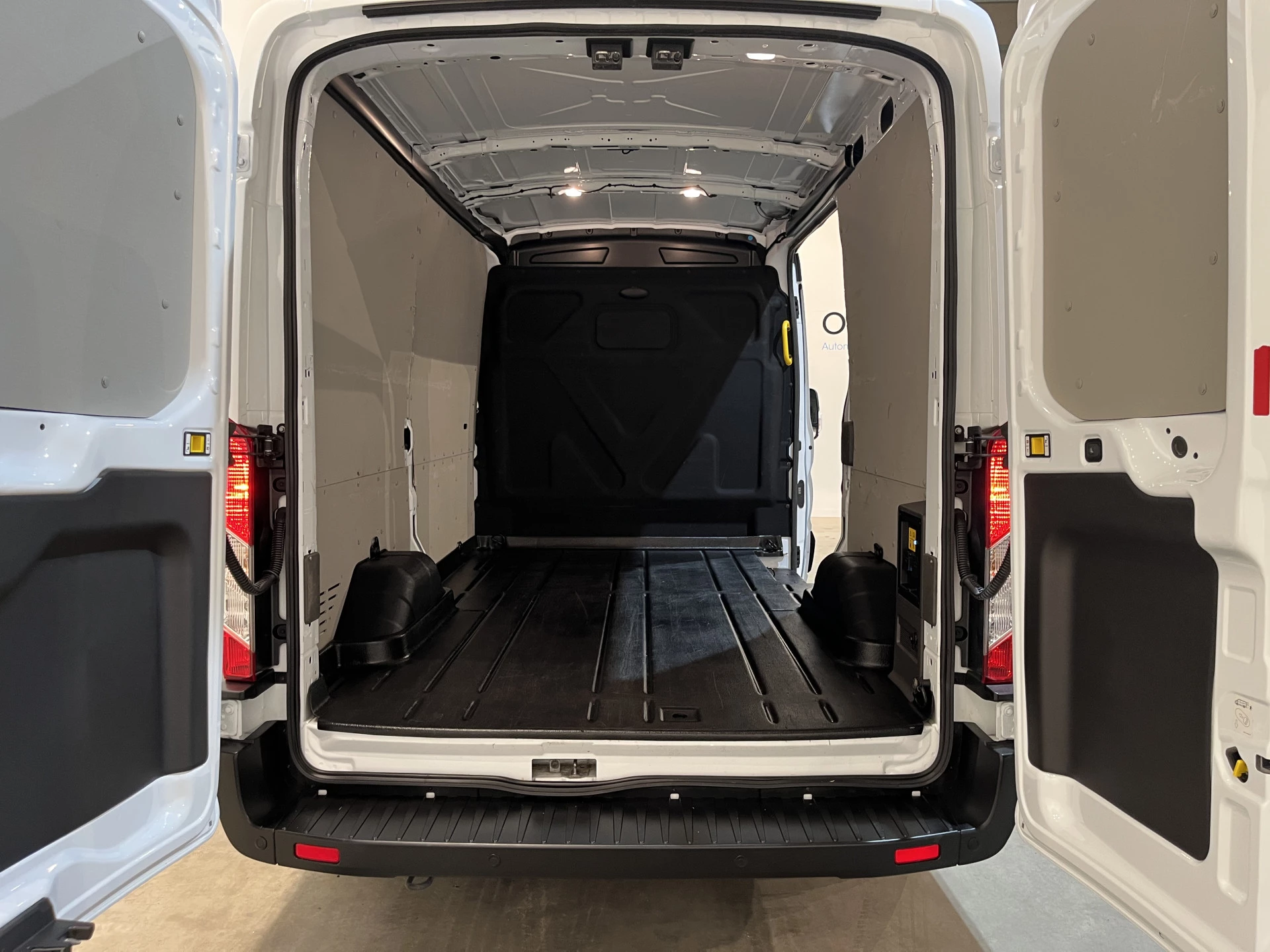 Hoofdafbeelding Ford E-Transit