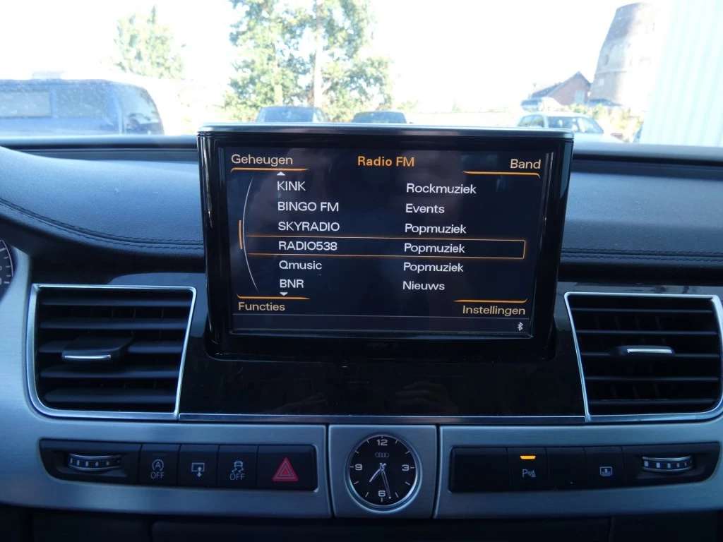 Hoofdafbeelding Audi A8