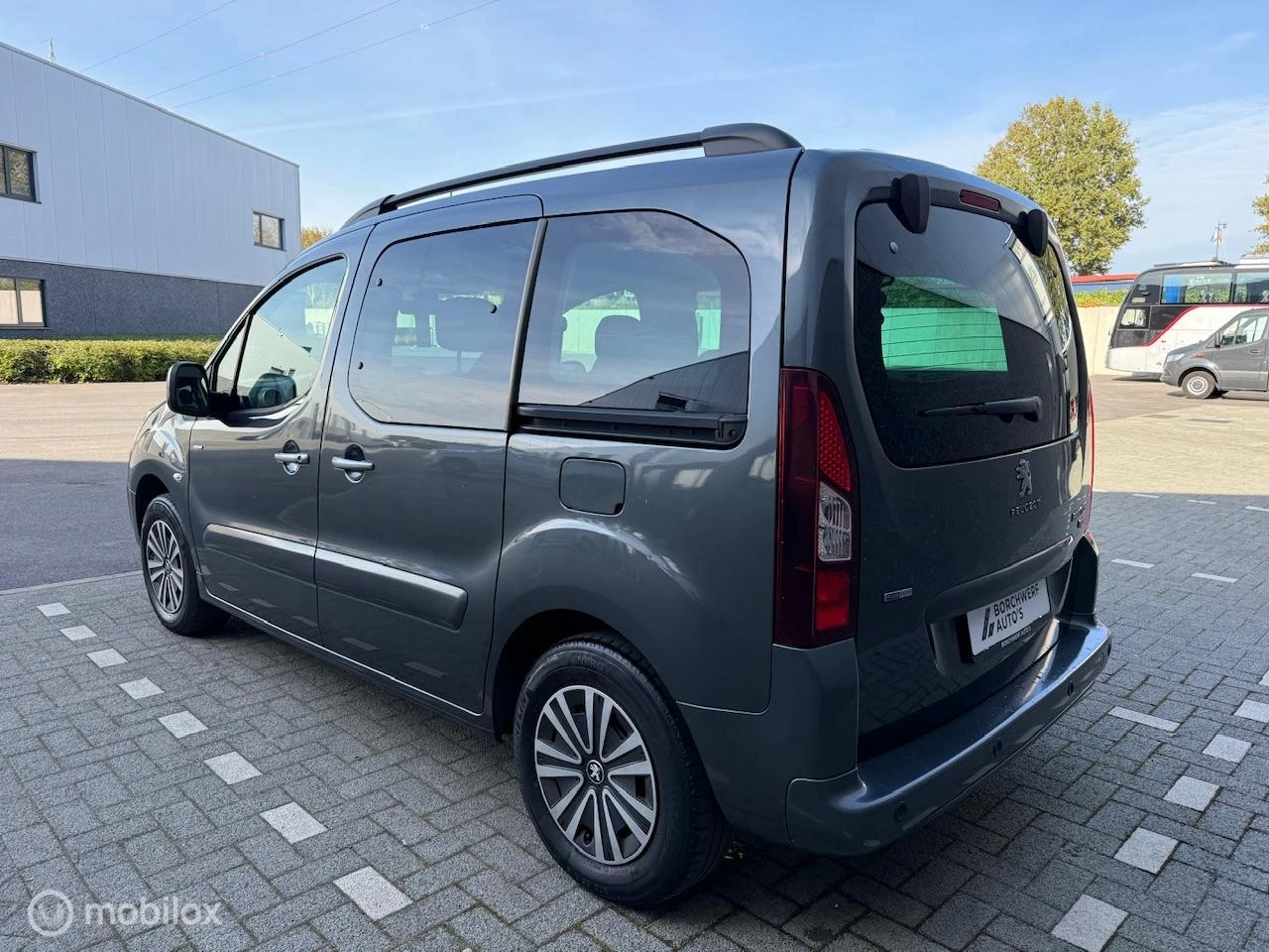 Hoofdafbeelding Peugeot Partner