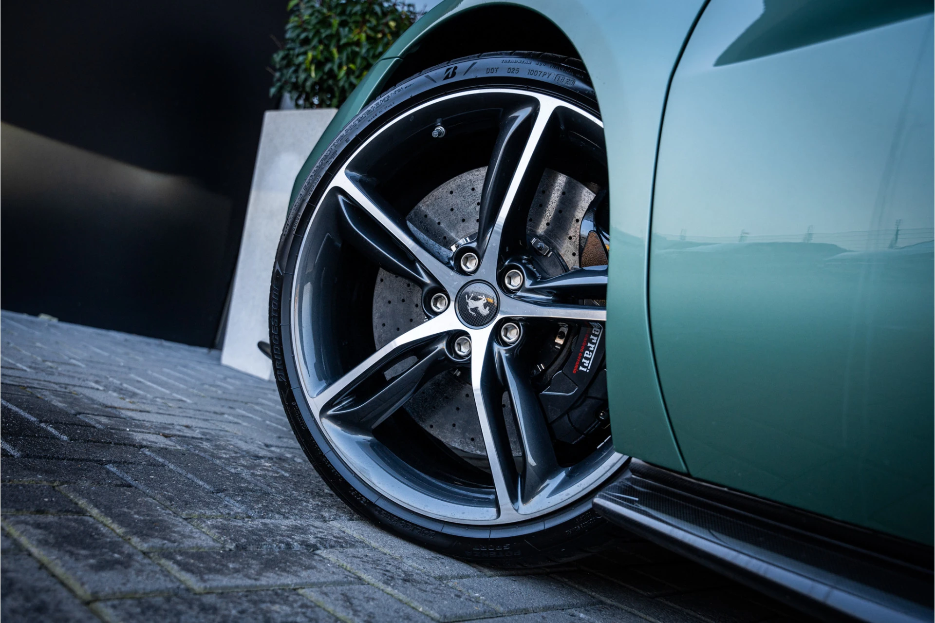 Hoofdafbeelding Ferrari 296