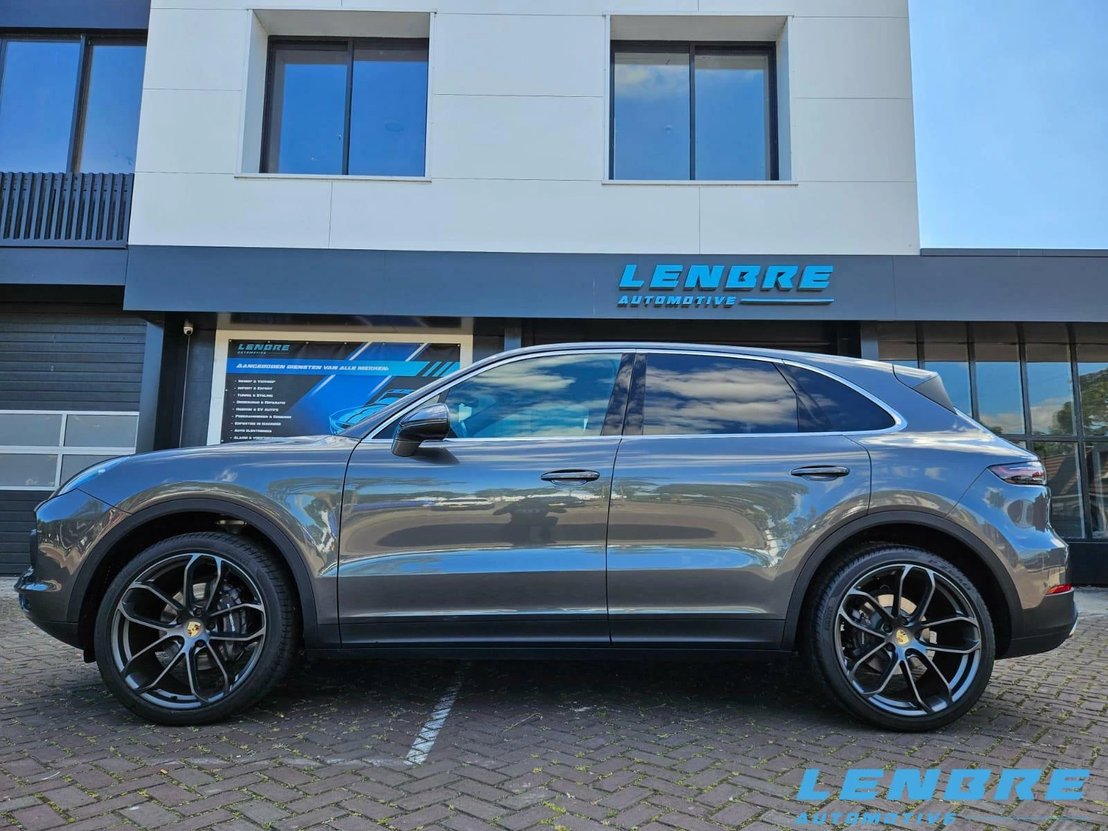 Hoofdafbeelding Porsche Cayenne