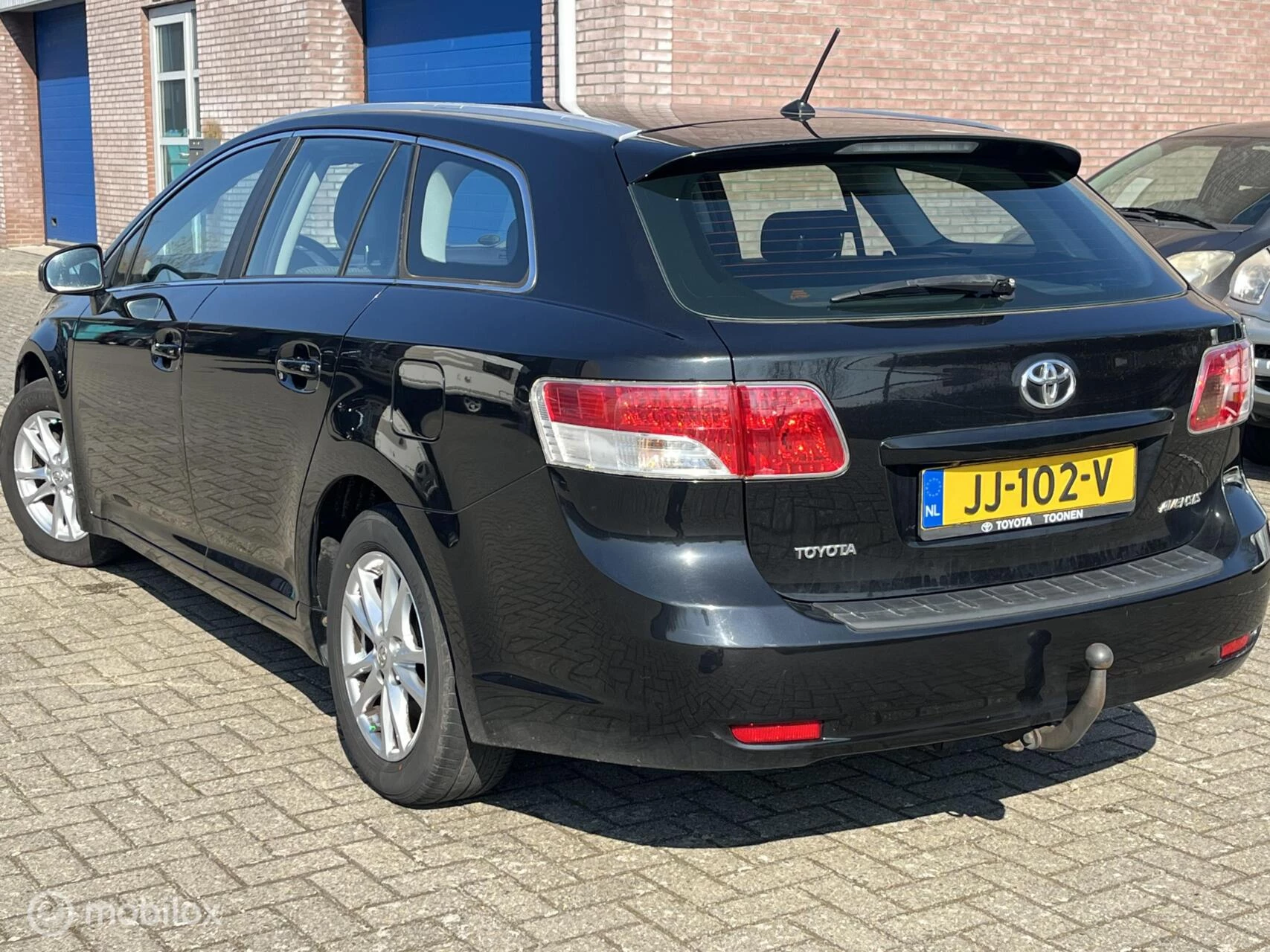 Hoofdafbeelding Toyota Avensis