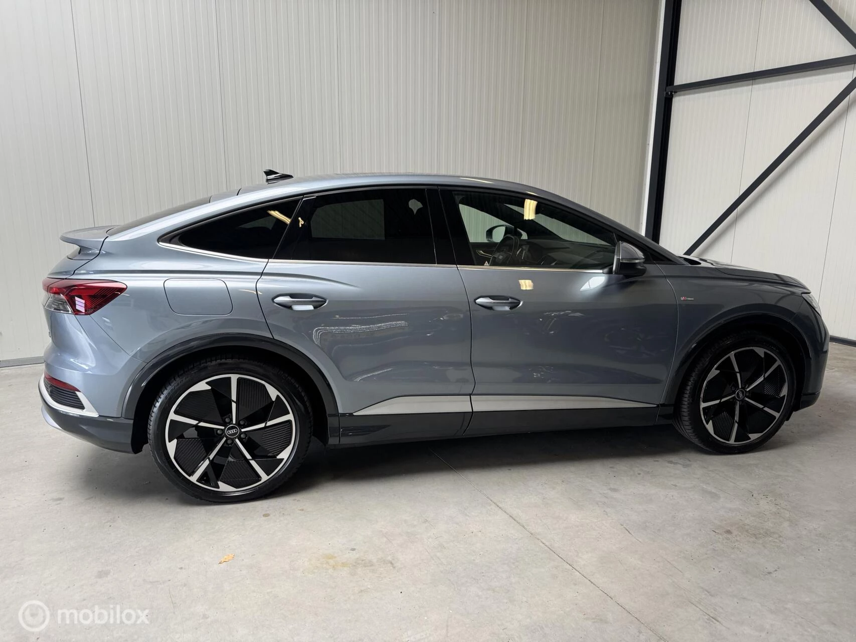 Hoofdafbeelding Audi Q4 Sportback e-tron