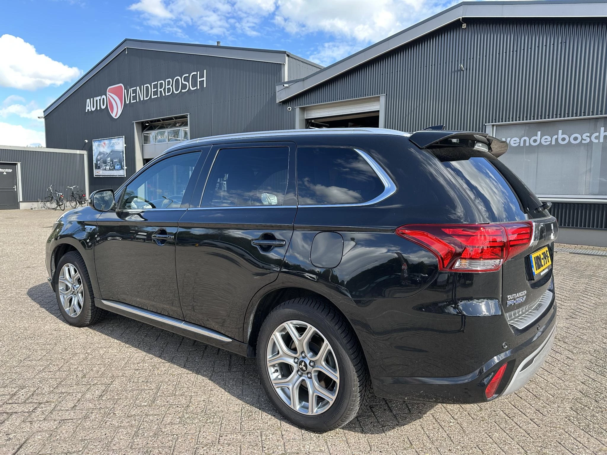 Hoofdafbeelding Mitsubishi Outlander