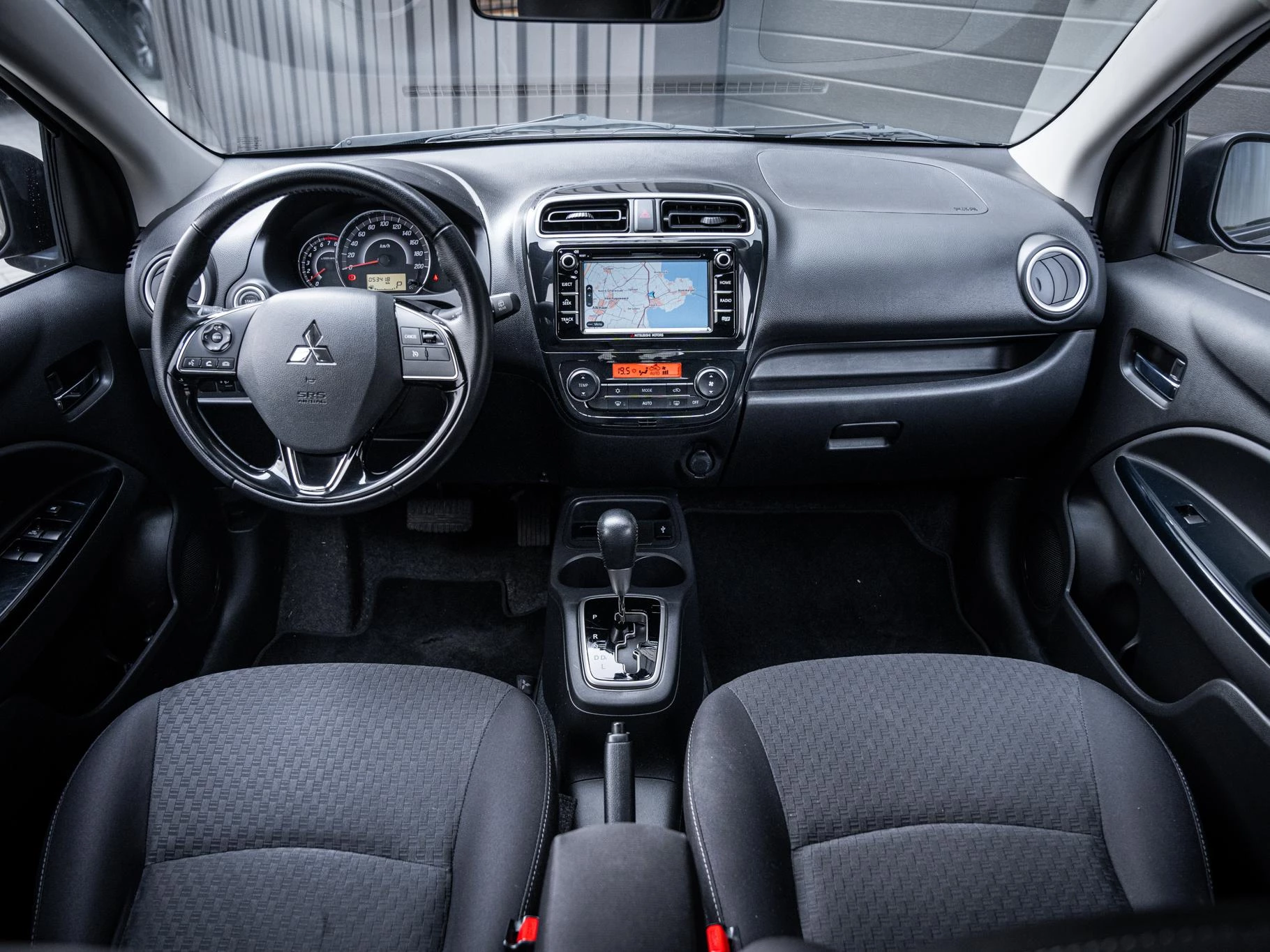 Hoofdafbeelding Mitsubishi Space Star