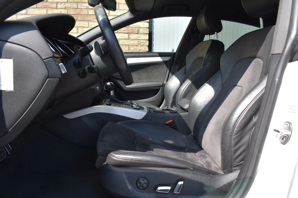 Hoofdafbeelding Audi S5