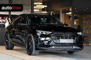 Hoofdafbeelding Audi e-tron Audi E-tron E-tron 55 quattro S-Line 95 kWh. Pano, Luchtvering, Leder, Camera, Dodeh, CarPlay!