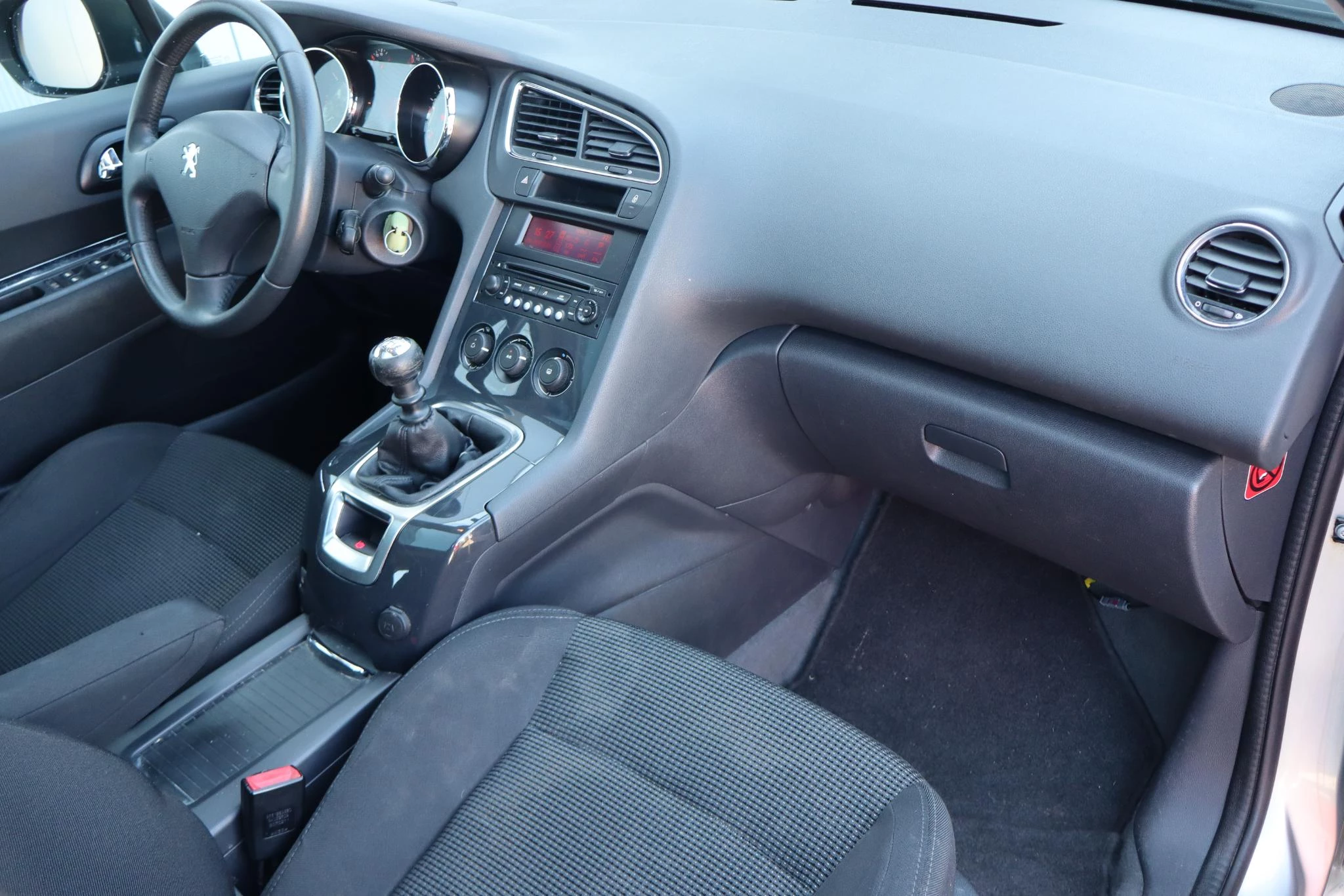 Hoofdafbeelding Peugeot 5008