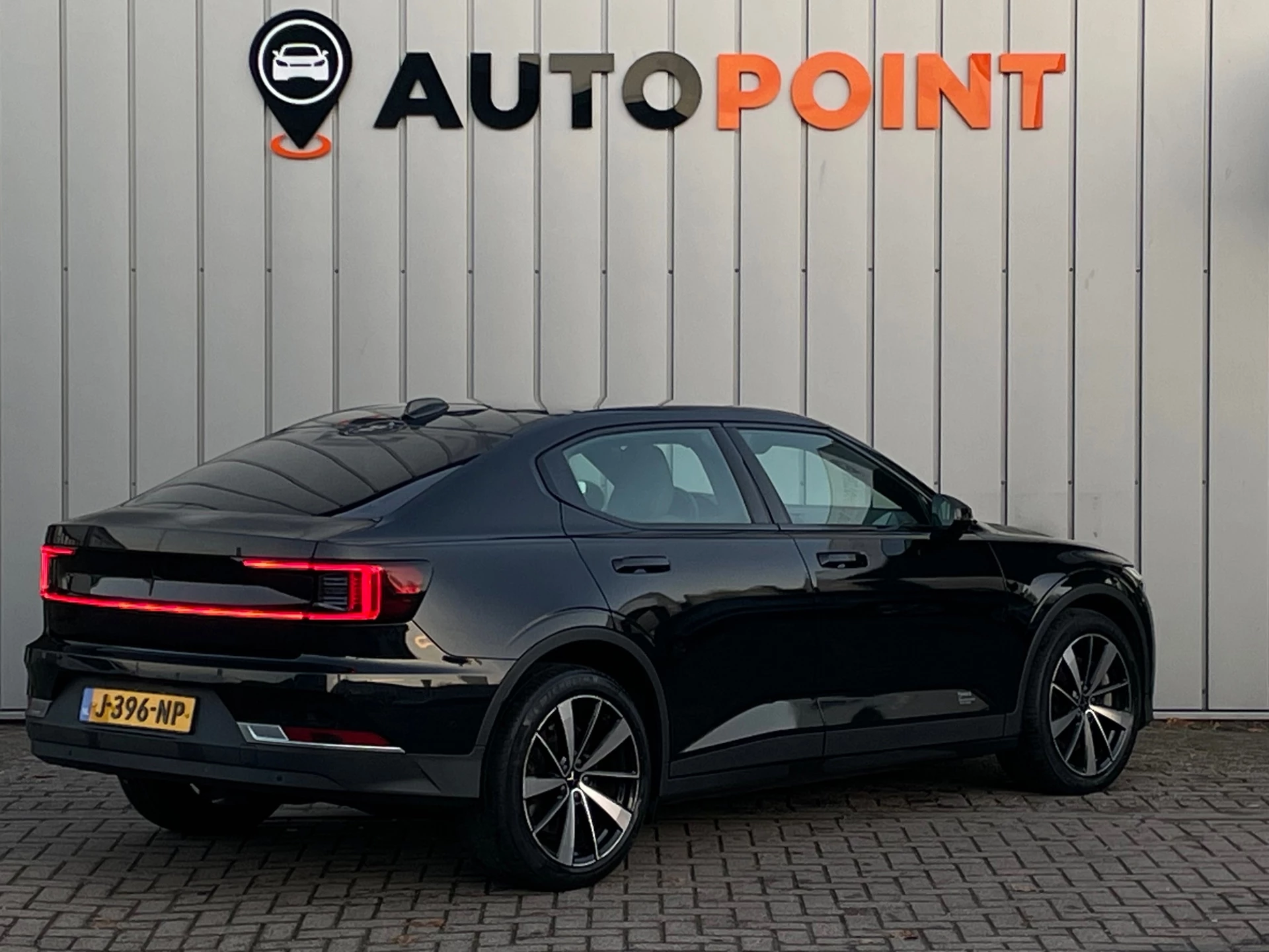 Hoofdafbeelding Polestar 2