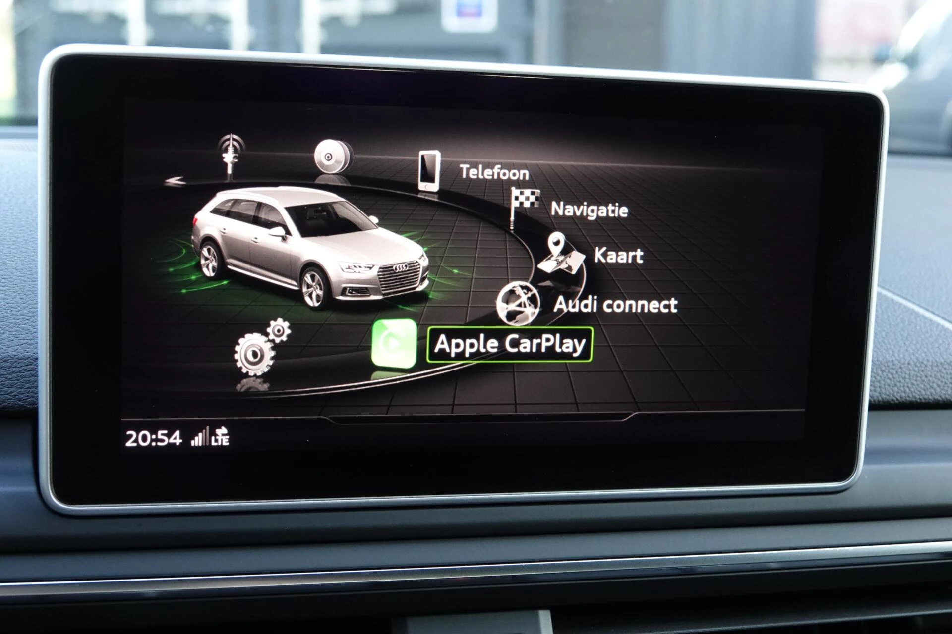 Hoofdafbeelding Audi S4